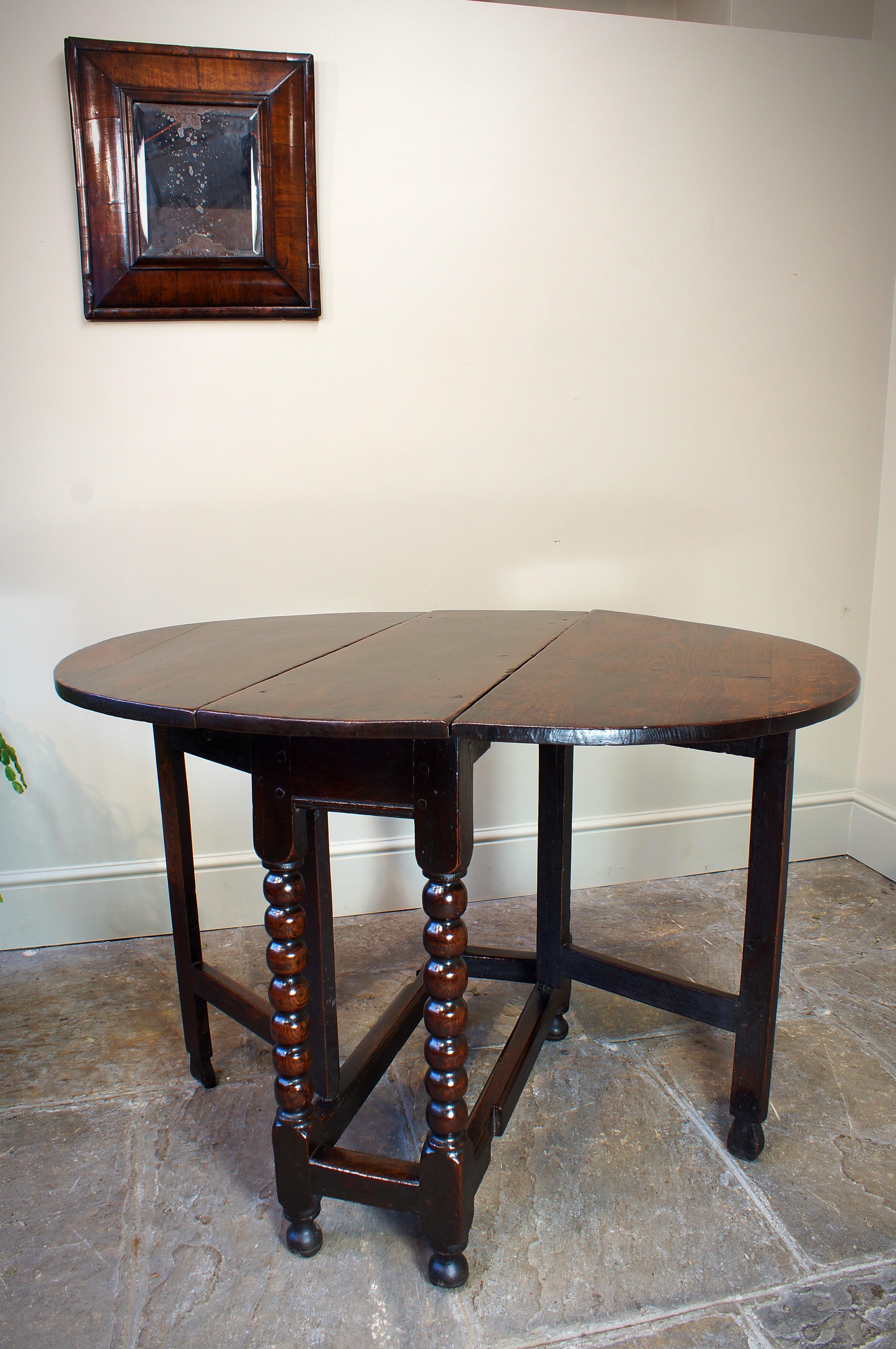 English Small 17th Century Oak Gateleg Table. For Sale