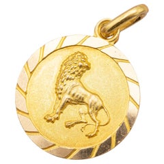 Small 18K Vintage zodiac pendant - Leo - 18 karat solid yellow gold Star sign