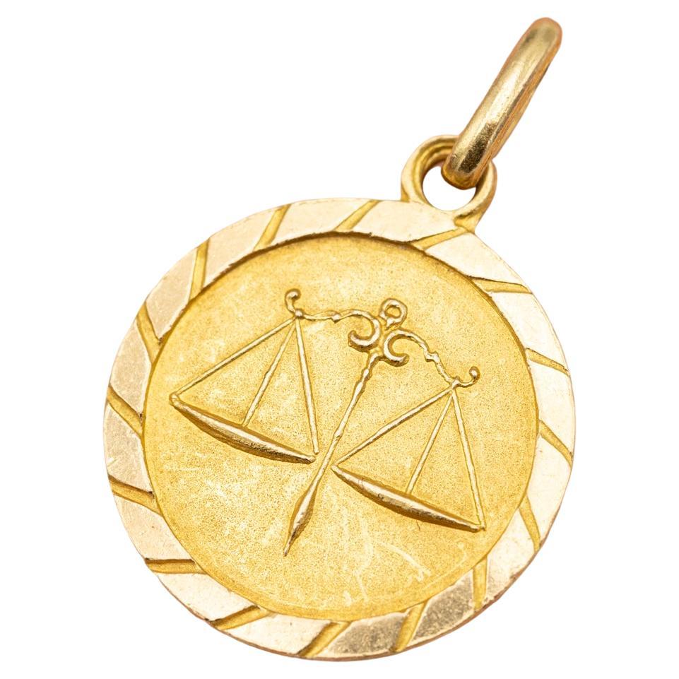Small 18K Vintage zodiac pendant - Libra - 18 karat solid yellow gold Star sign