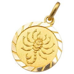 Small 18K Vintage zodiac pendant - Scorpio  18 karat solid yellow gold Star sign