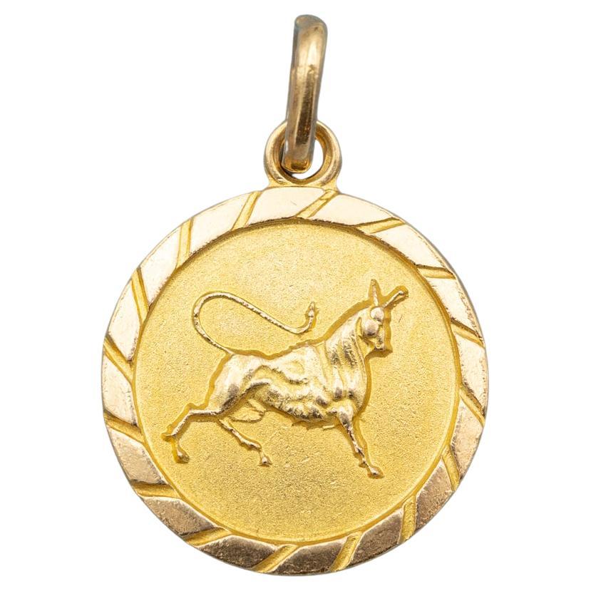 Small 18K Vintage zodiac pendant - Taurus - 18 karat solid yellow gold Star sign