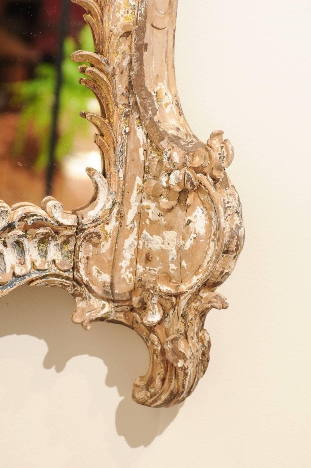 Small 18th Century Carved Wood Venetian Mirror 5