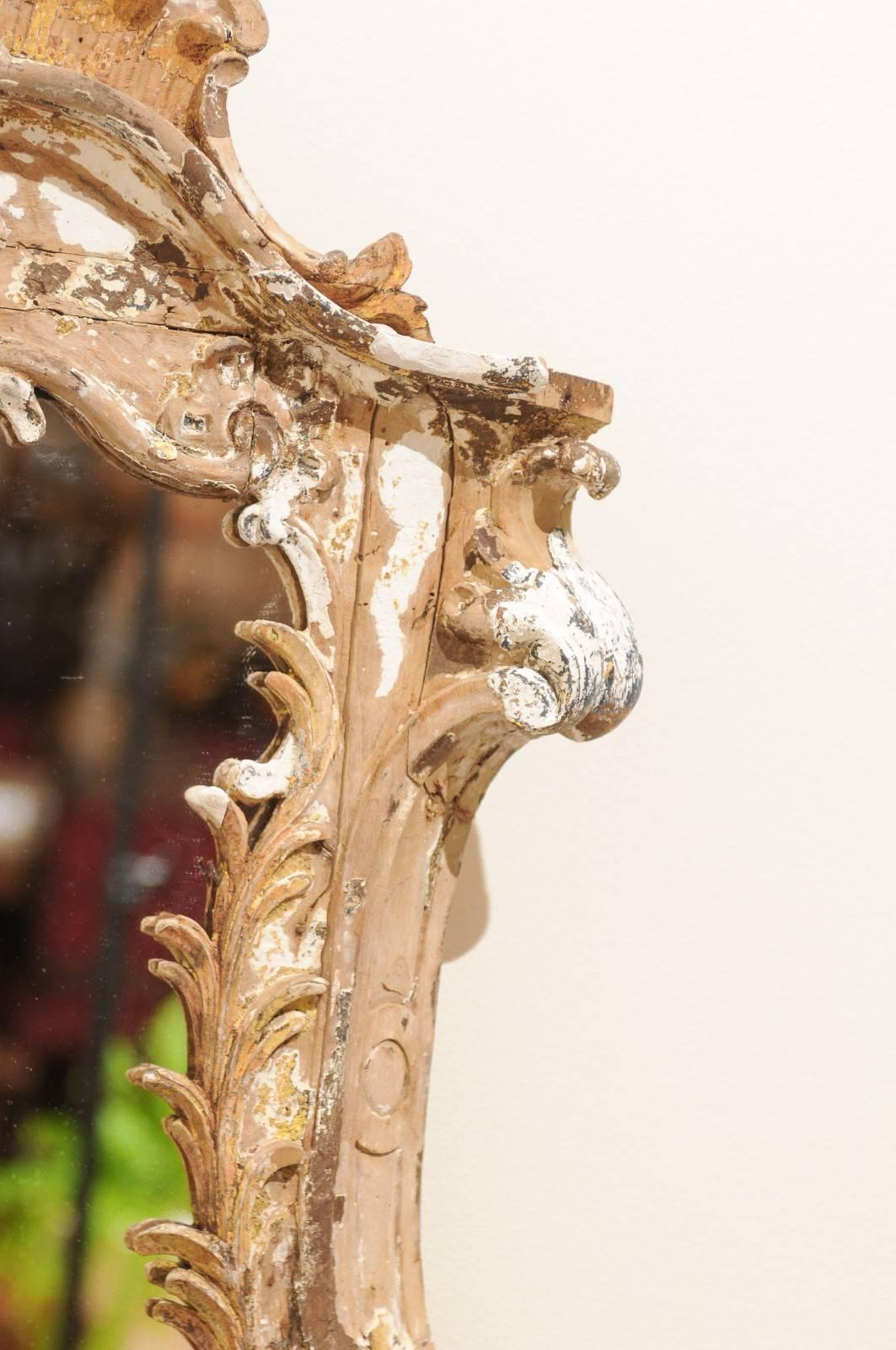 Small 18th Century Carved Wood Venetian Mirror 4