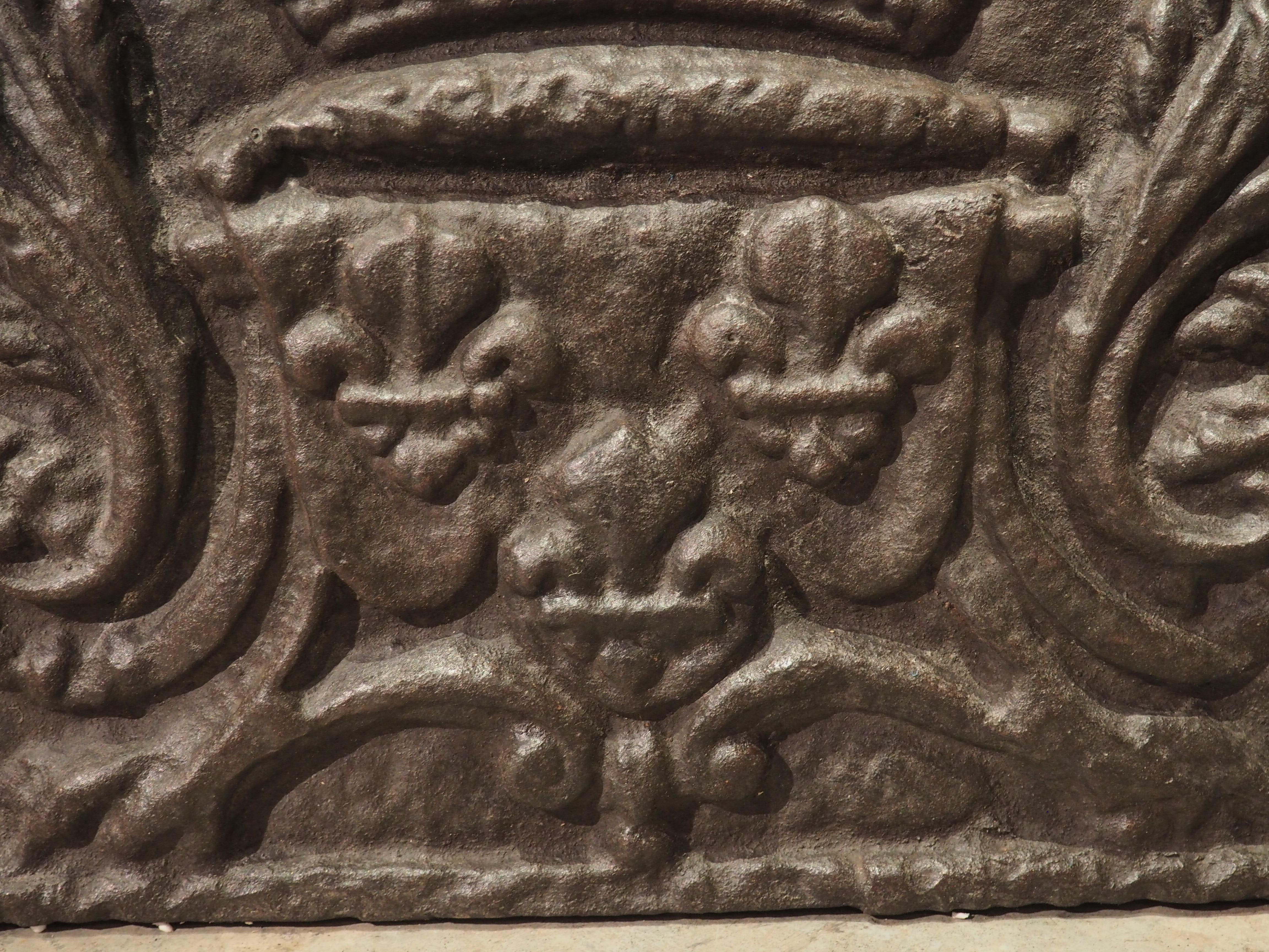 Small 18th Century Cast Iron Fireback, The Coat of Arms of France 3