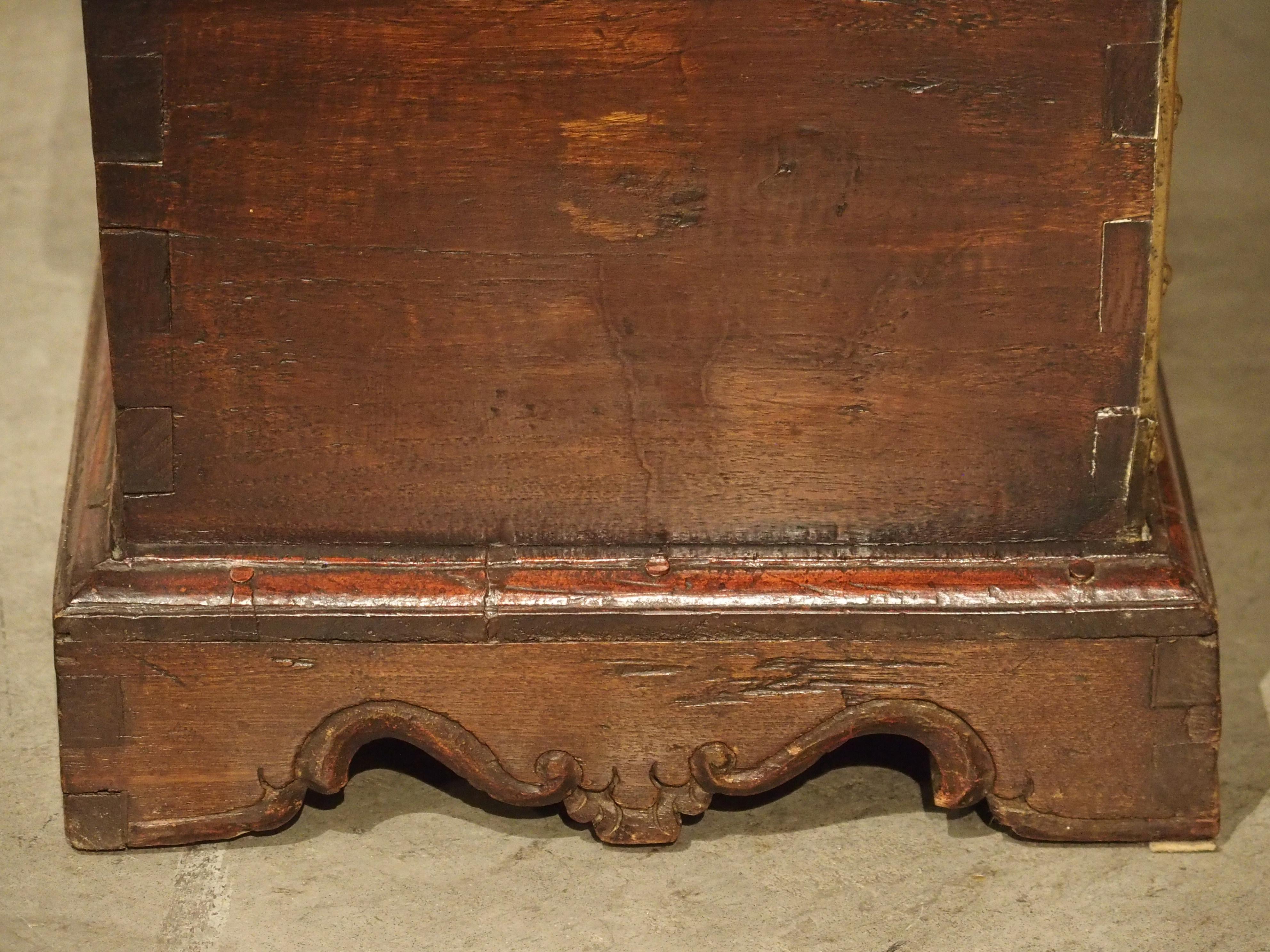 Small 18th Century Dutch Colonial Documents Trunk with Brass Mounts 1