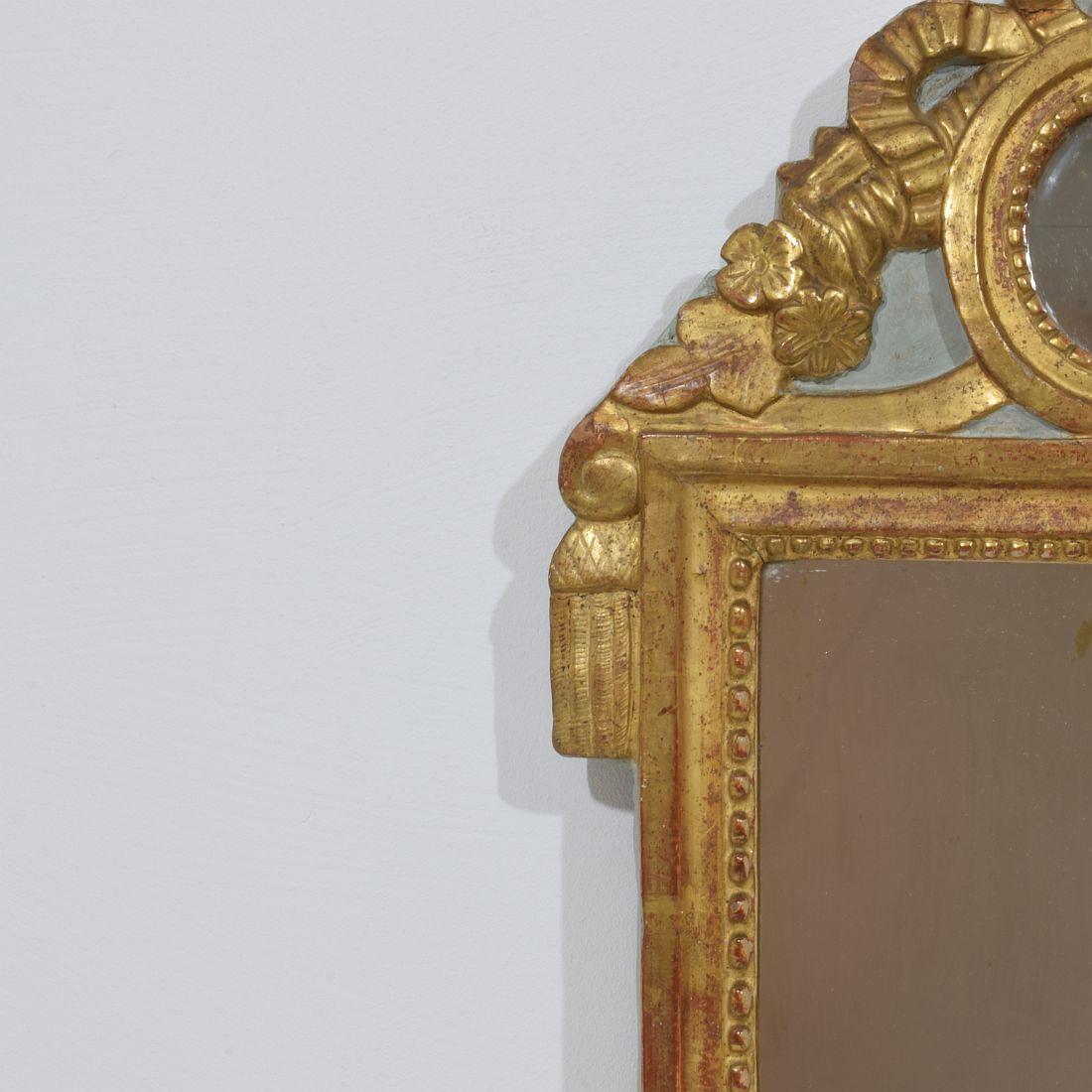Small 18th Century French Giltwood Louis XVI Style Mirror In Good Condition For Sale In Buisson, FR