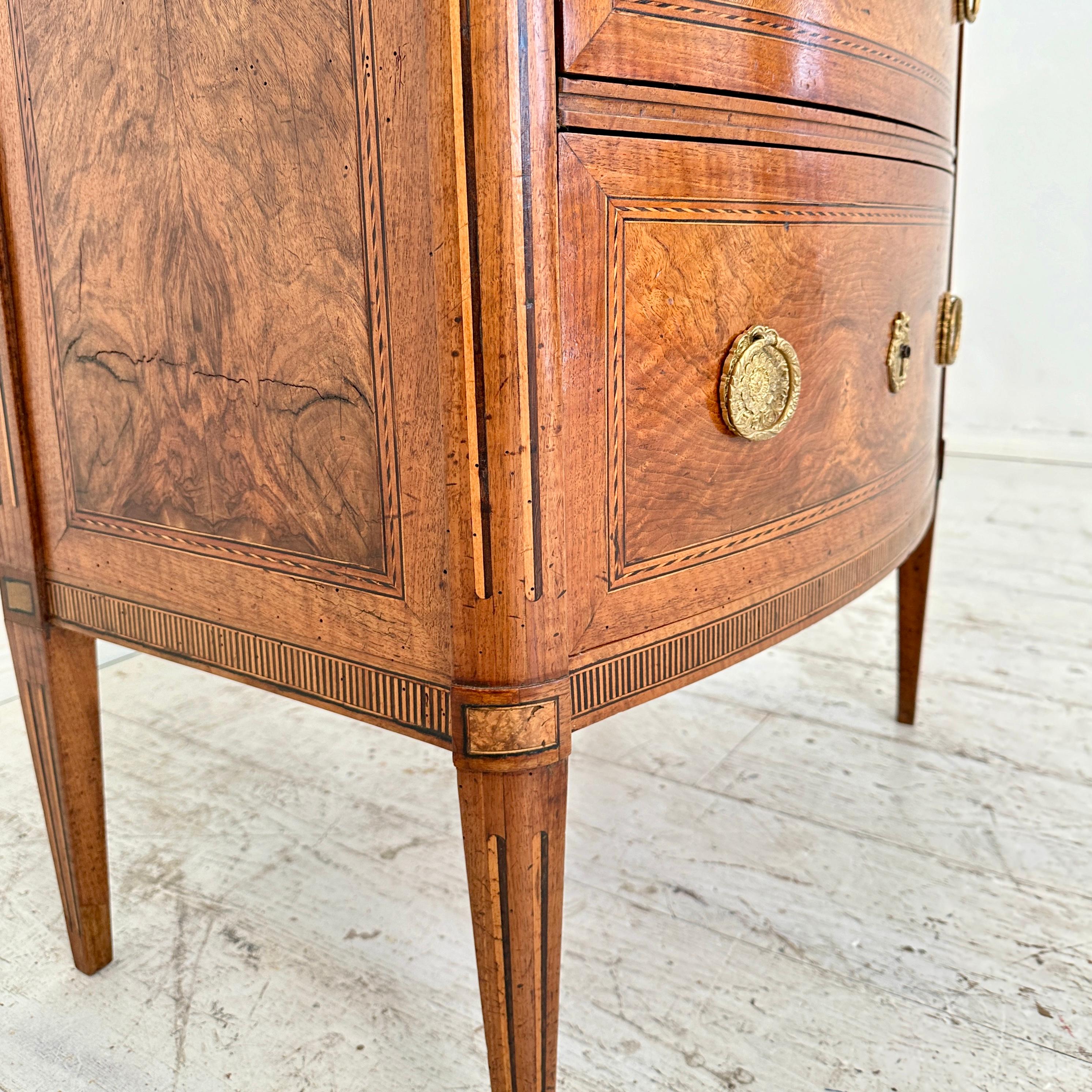 Small 18th Century German Louis Seize Commode in Walnut with 2 Drawers, 1790 For Sale 10