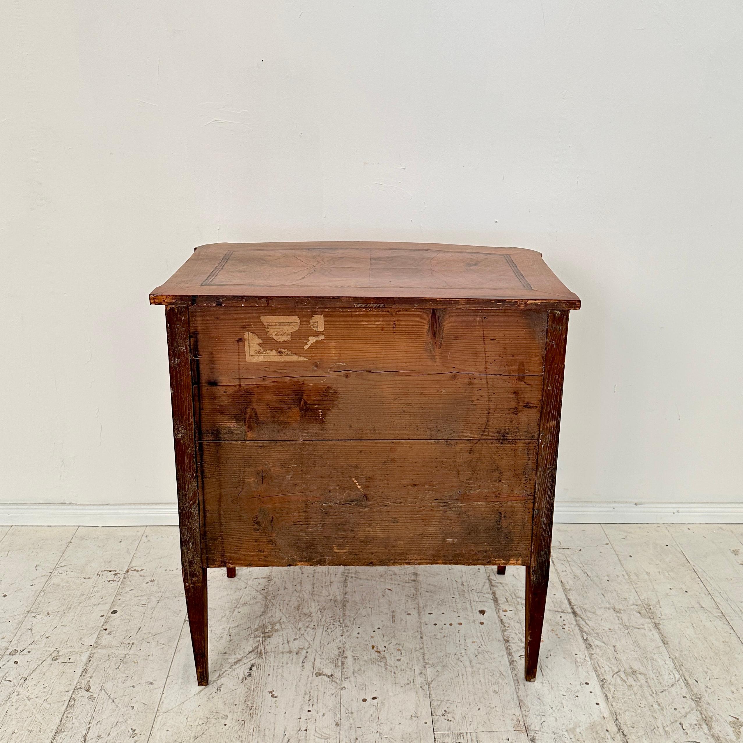 Small 18th Century German Louis Seize Commode in Walnut with 2 Drawers, 1790 For Sale 2