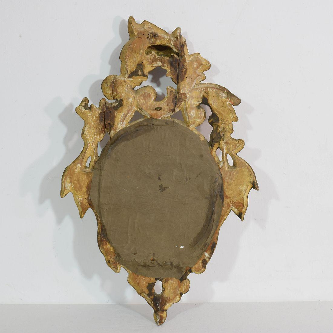 Small 18th Century Italian Giltwood Baroque Mirror 4
