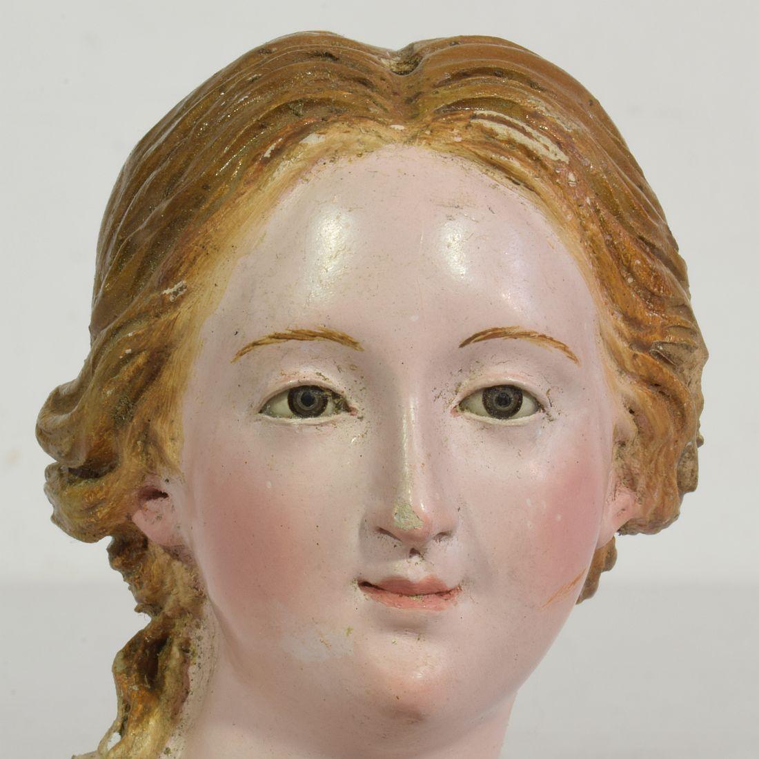 Small 18th Century Italian / Neapolitan Terracotta Head of a Madonna 7