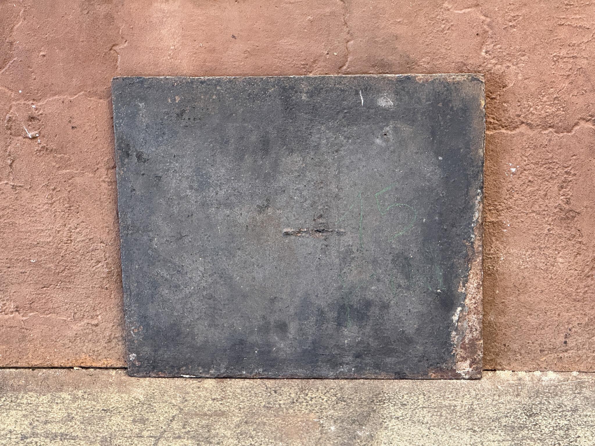 Small 18th Century Louis XV Period Fireback / Backsplash For Sale 5