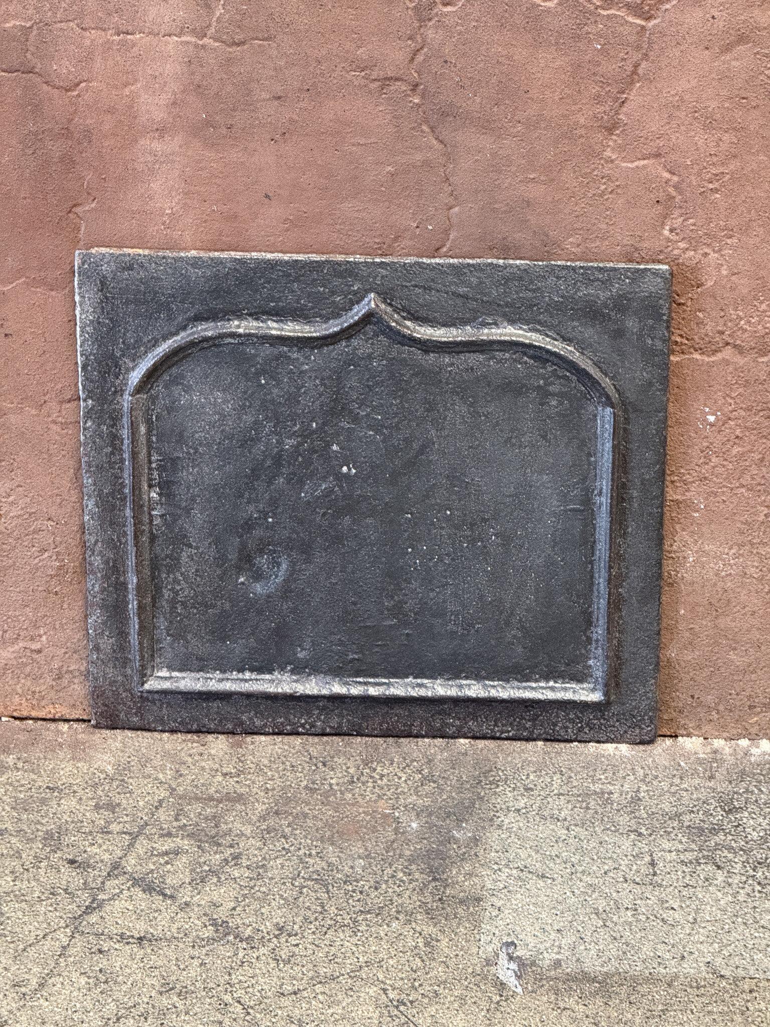 Small 18th Century Louis XV Period Fireback / Backsplash For Sale 2