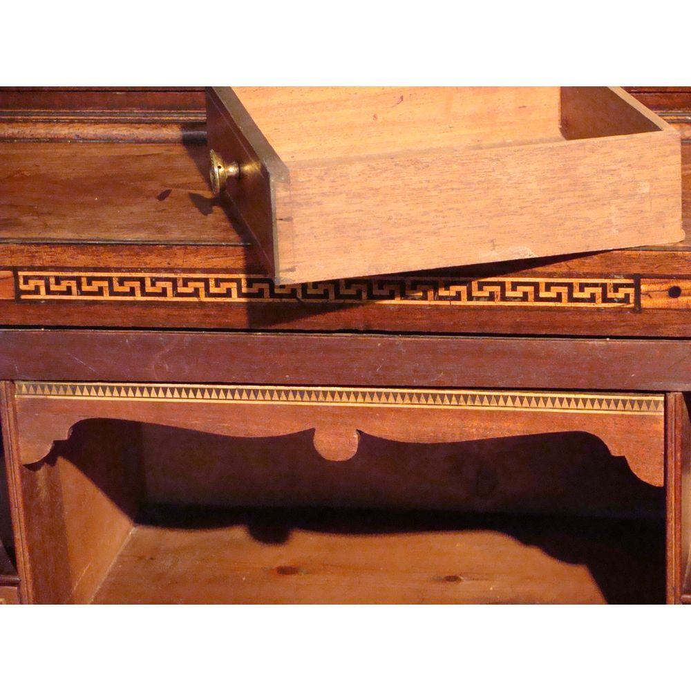 Small 18th Century Mahogany Secretaire Bookcase In Good Condition For Sale In Lymington, GB
