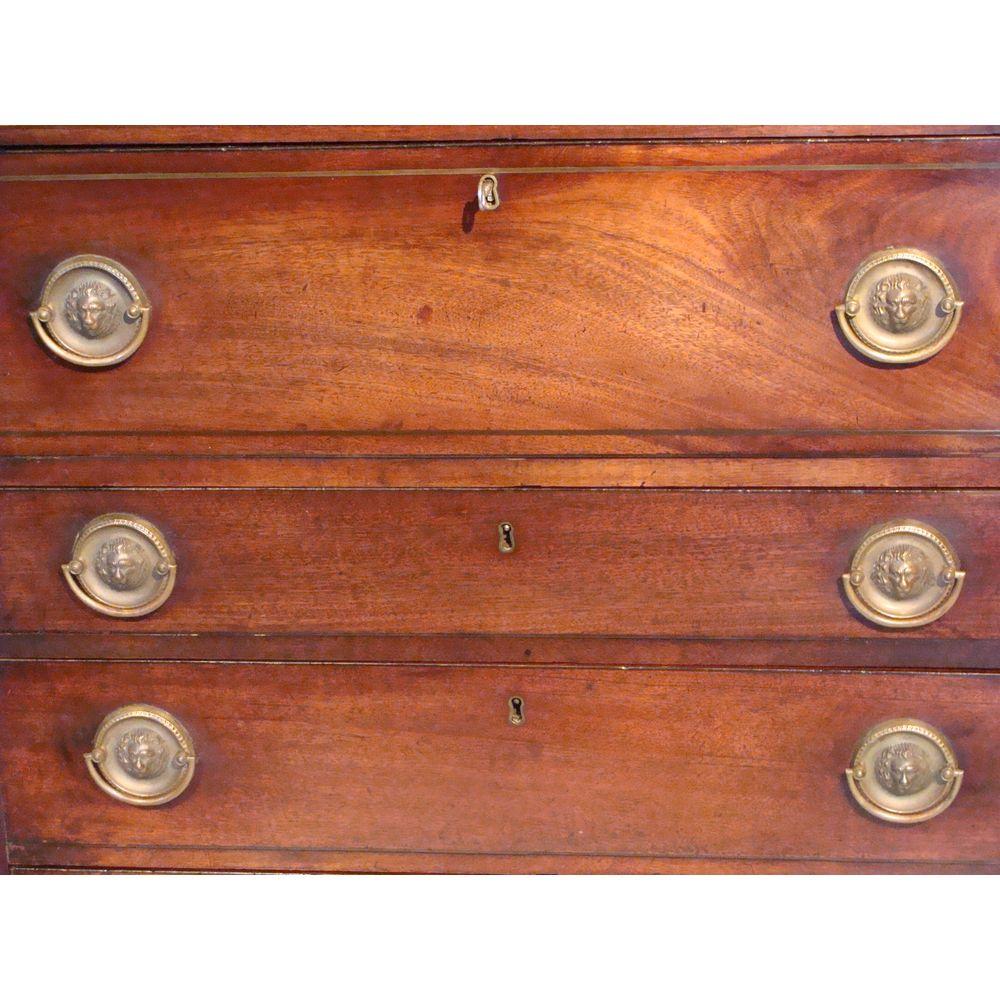 Small 18th Century Mahogany Secretaire Bookcase For Sale 2