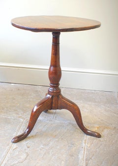 Small 18th Century Oak Tripod Table