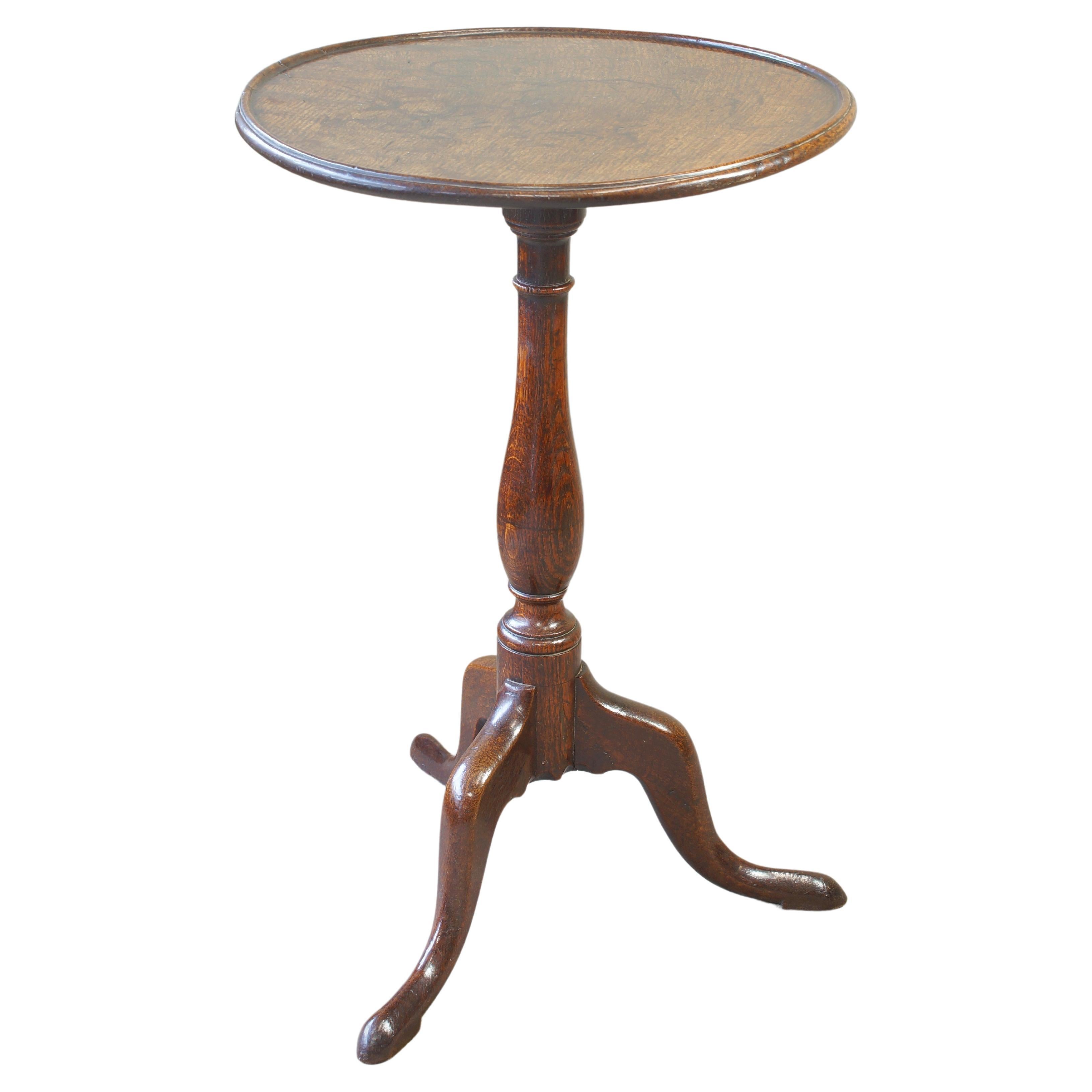 Small 18th Century Oak Tripod Table For Sale