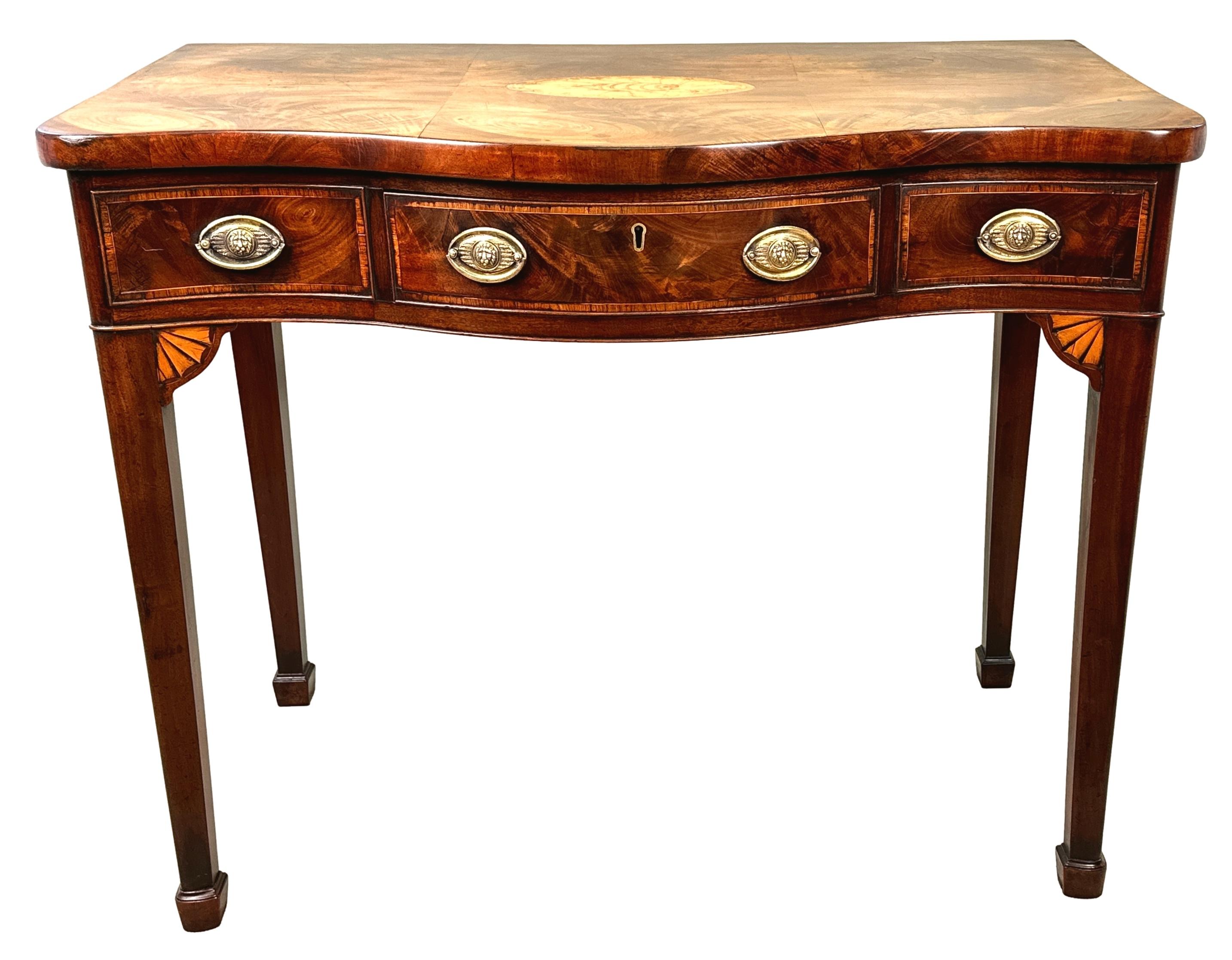 Small 18th Century Serpentine Serving Table 7