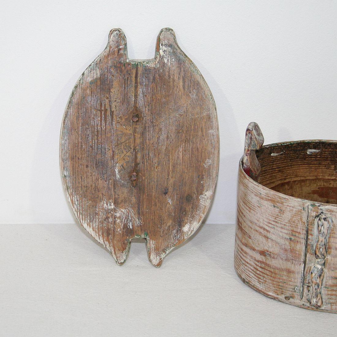 Small 18th Century Swedish Folk Art Bentwood Box 5