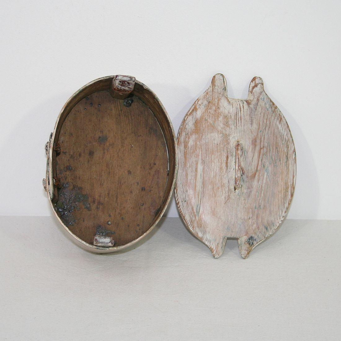Small 18th Century Swedish Folk Art Bentwood Box 4