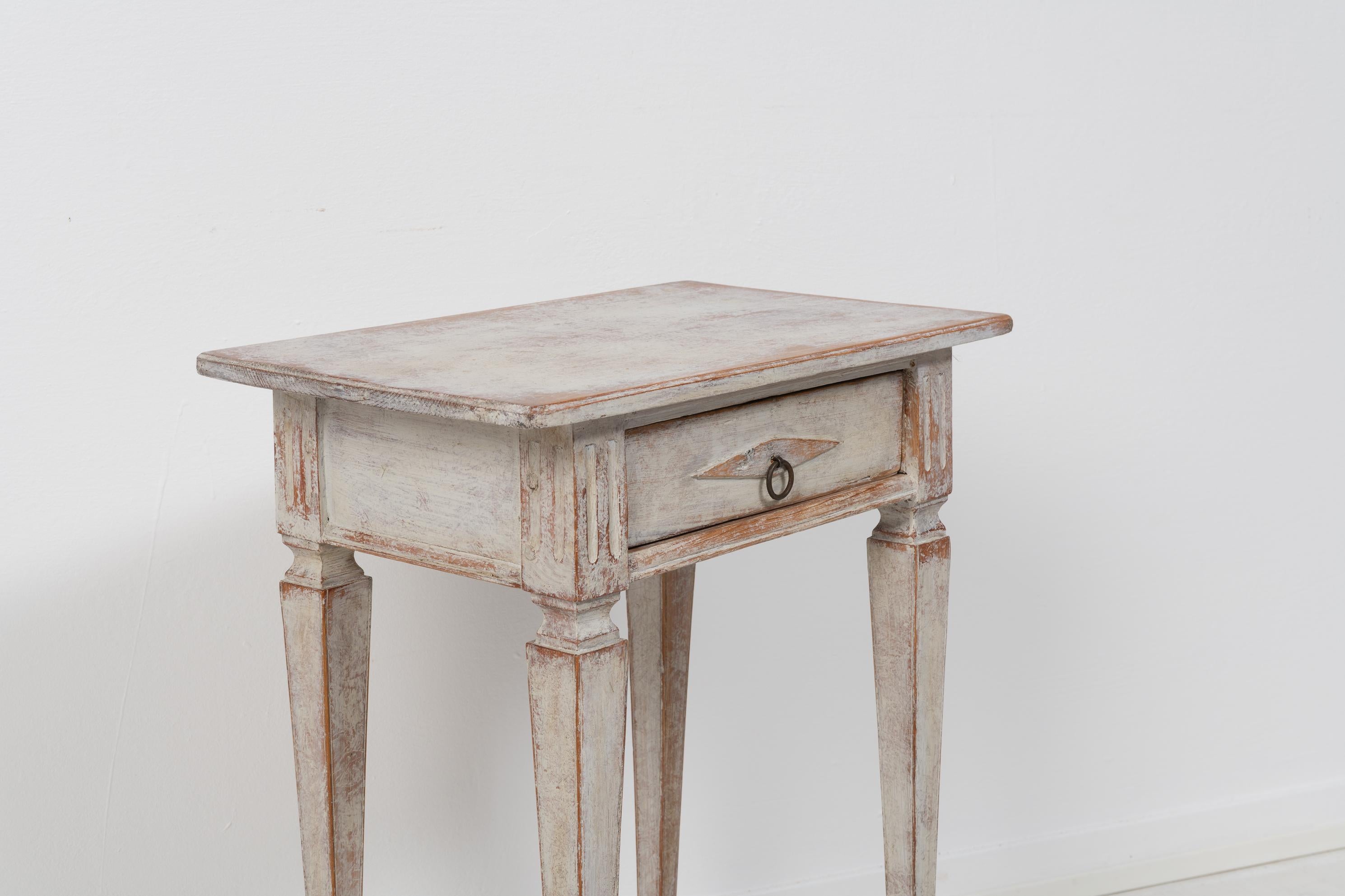Small Antique Swedish Neoclassic Gustavian Pine Side Table 5