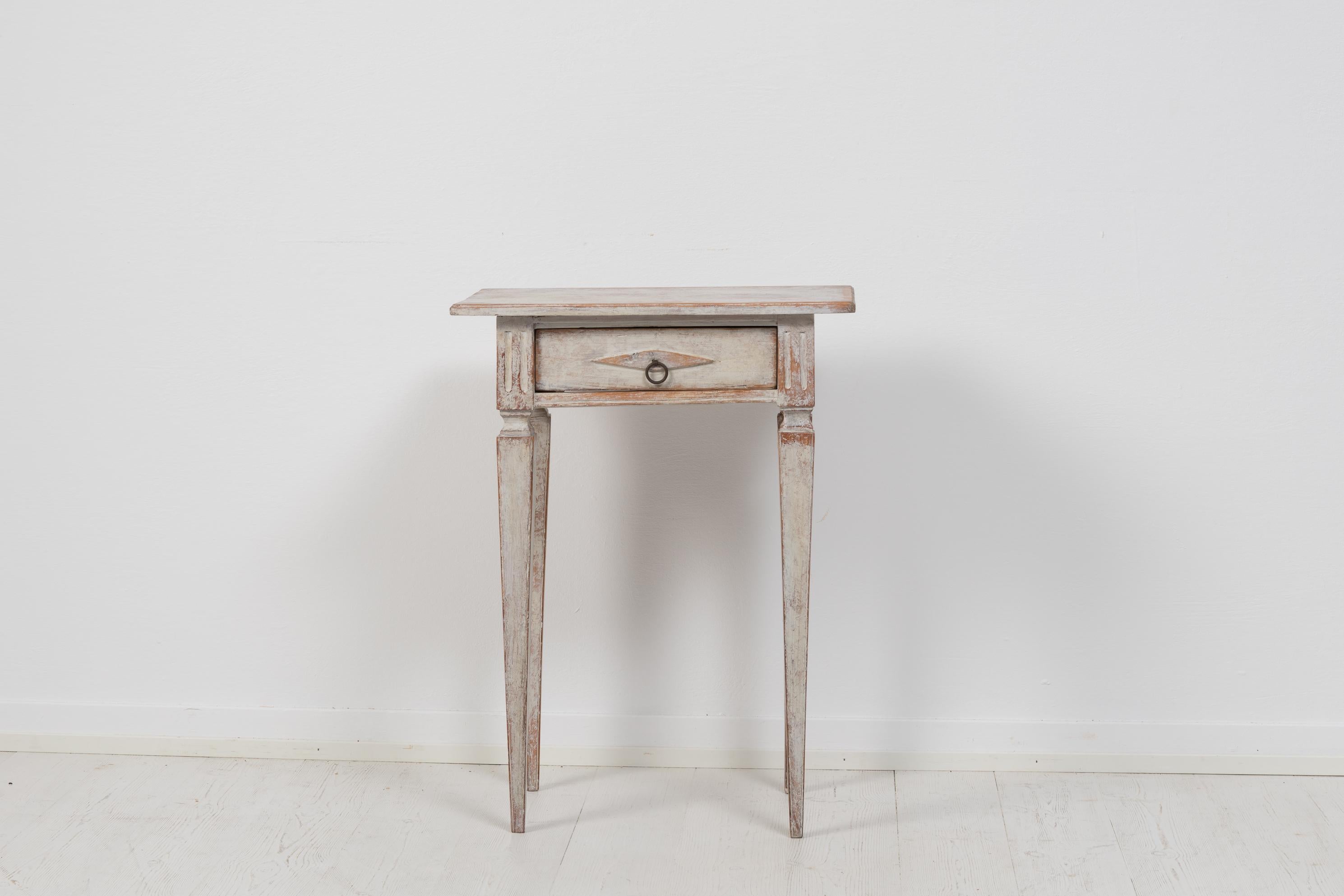 Hand-Crafted Small Antique Swedish Neoclassic Gustavian Pine Side Table