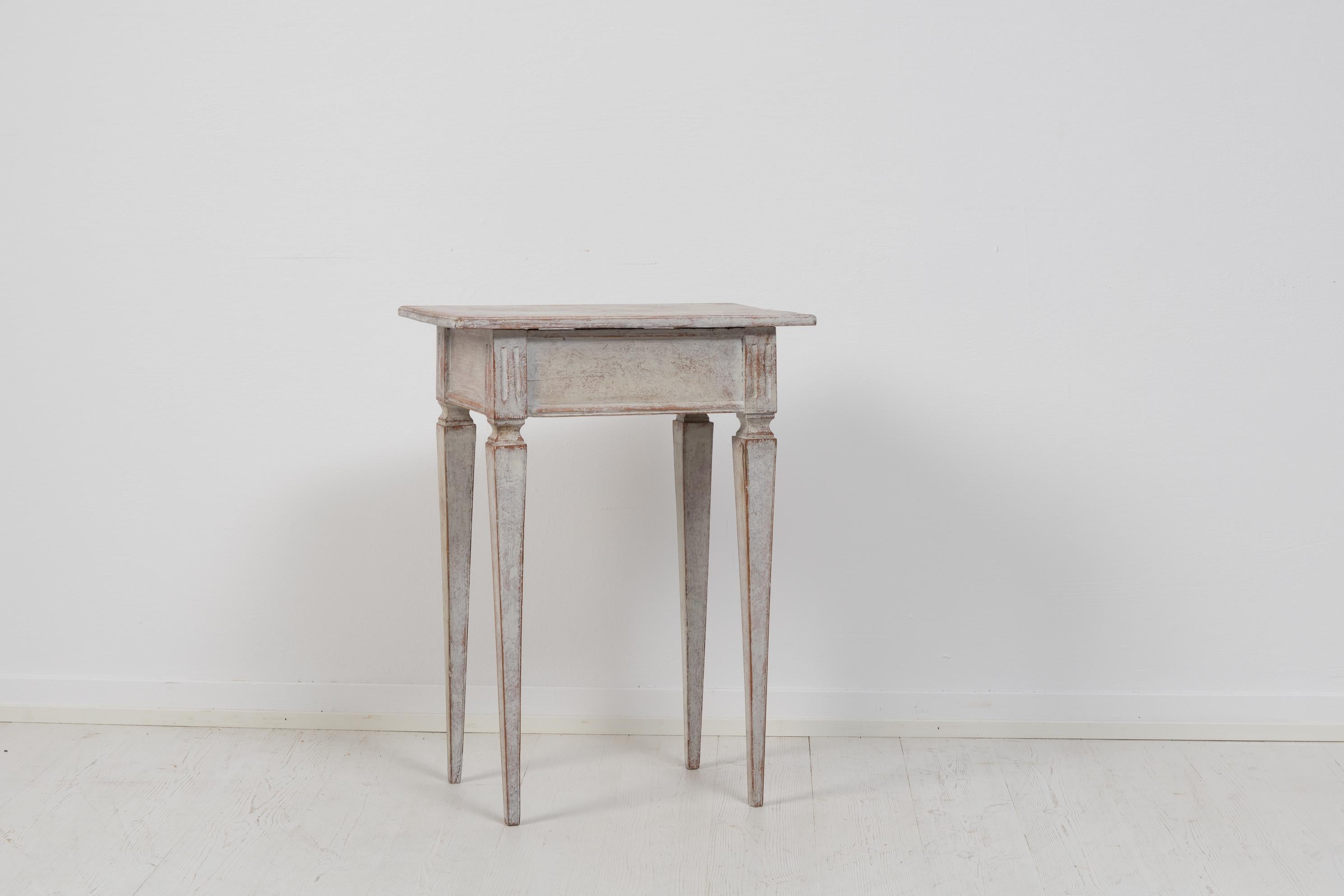 18th Century Small Antique Swedish Neoclassic Gustavian Pine Side Table