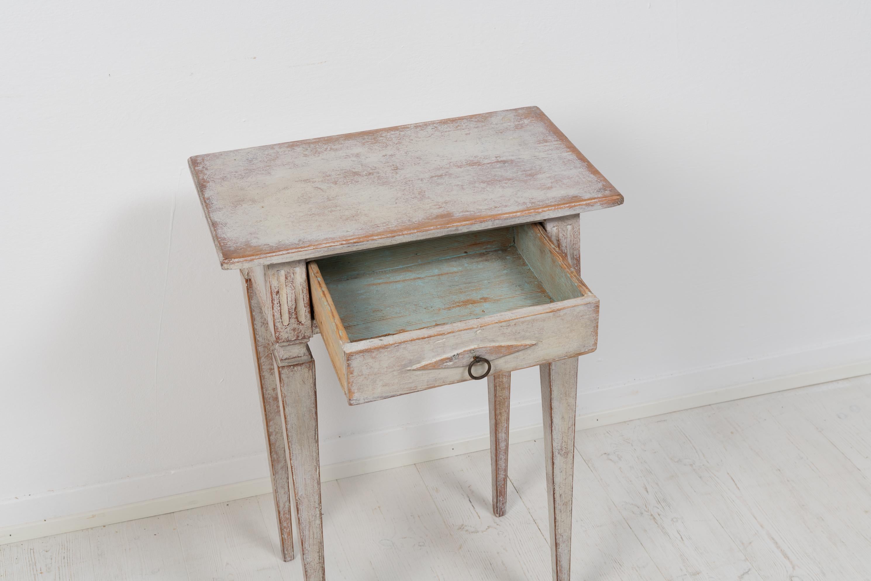 Small Antique Swedish Neoclassic Gustavian Pine Side Table 3