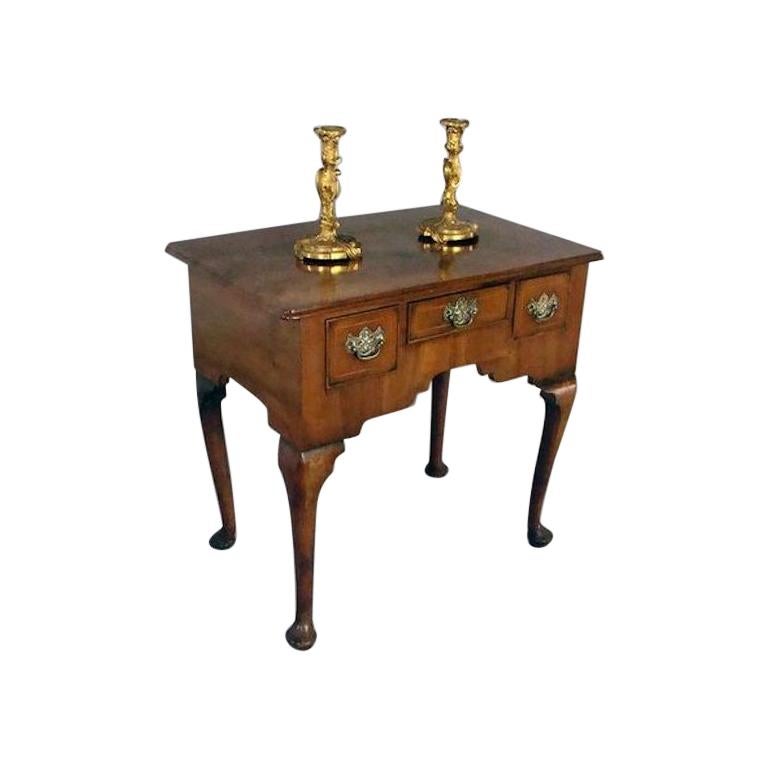 Small 18th Century Walnut Lowboy Dressing Table Vanity For Sale 1