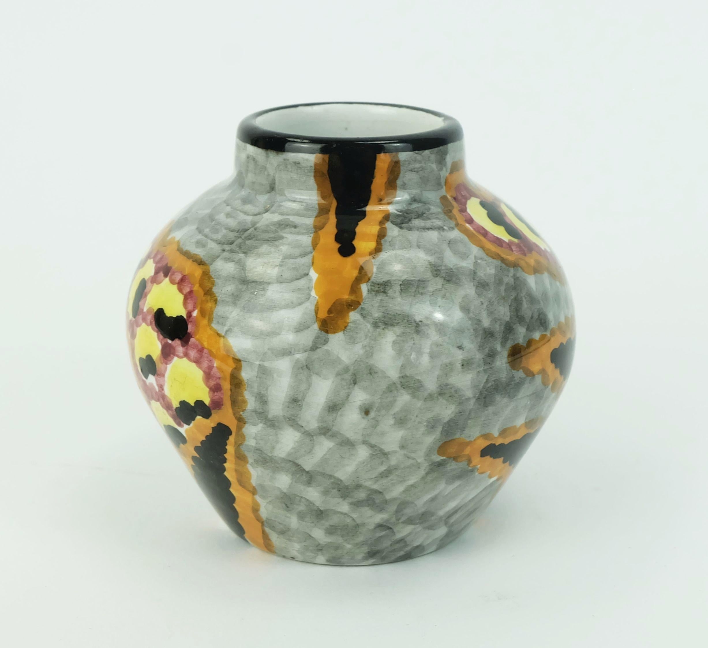 small 1920s VASE decor 'gobelin' eva zeisel schramberg majolika For ...