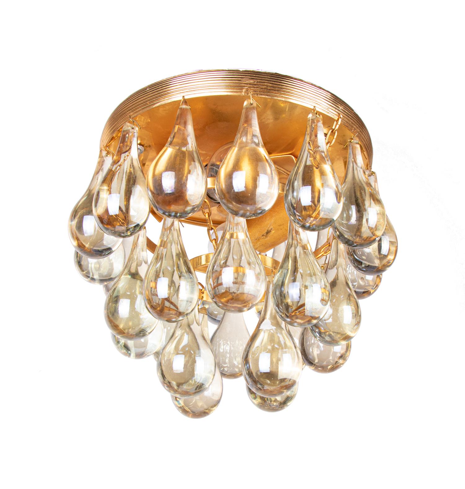 Small flush mount chandelier with a gold-plated brass frame and Murano glass teardrops. These lamps have an incomparable unique character. A touch of luxury fills the room. 
Manufacturer: Palwa, Palme & Walter, Germany, 1960s. 
Measures: diameter