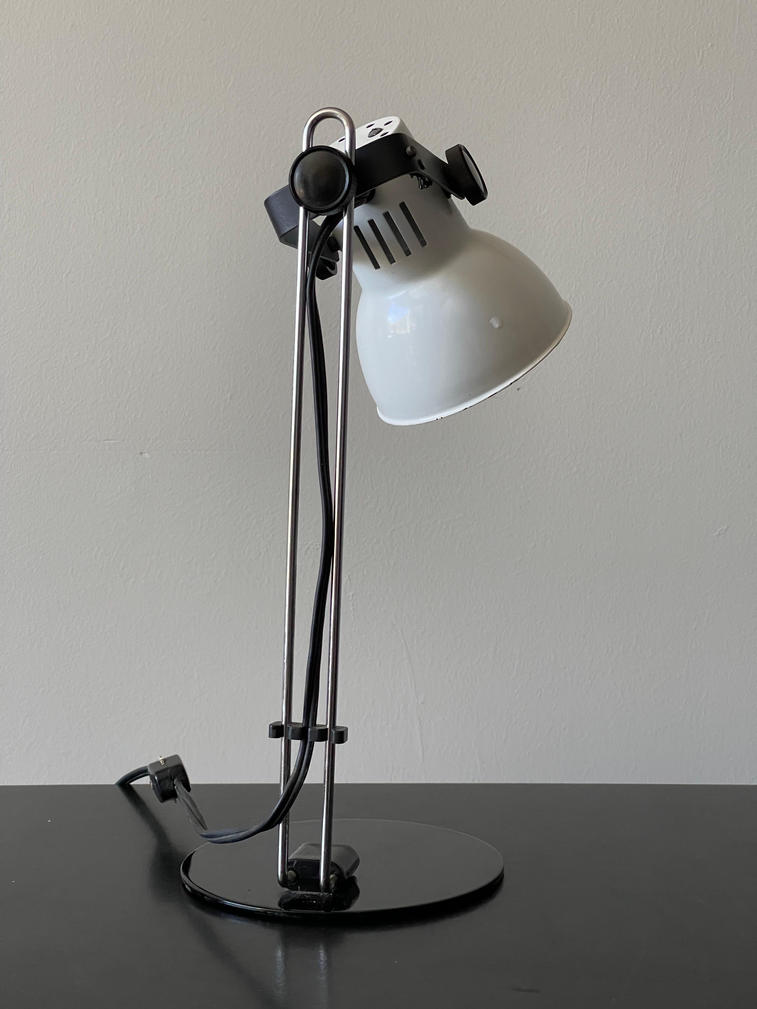 Small 1960’s Architectural Articulating Desk Lamp 2