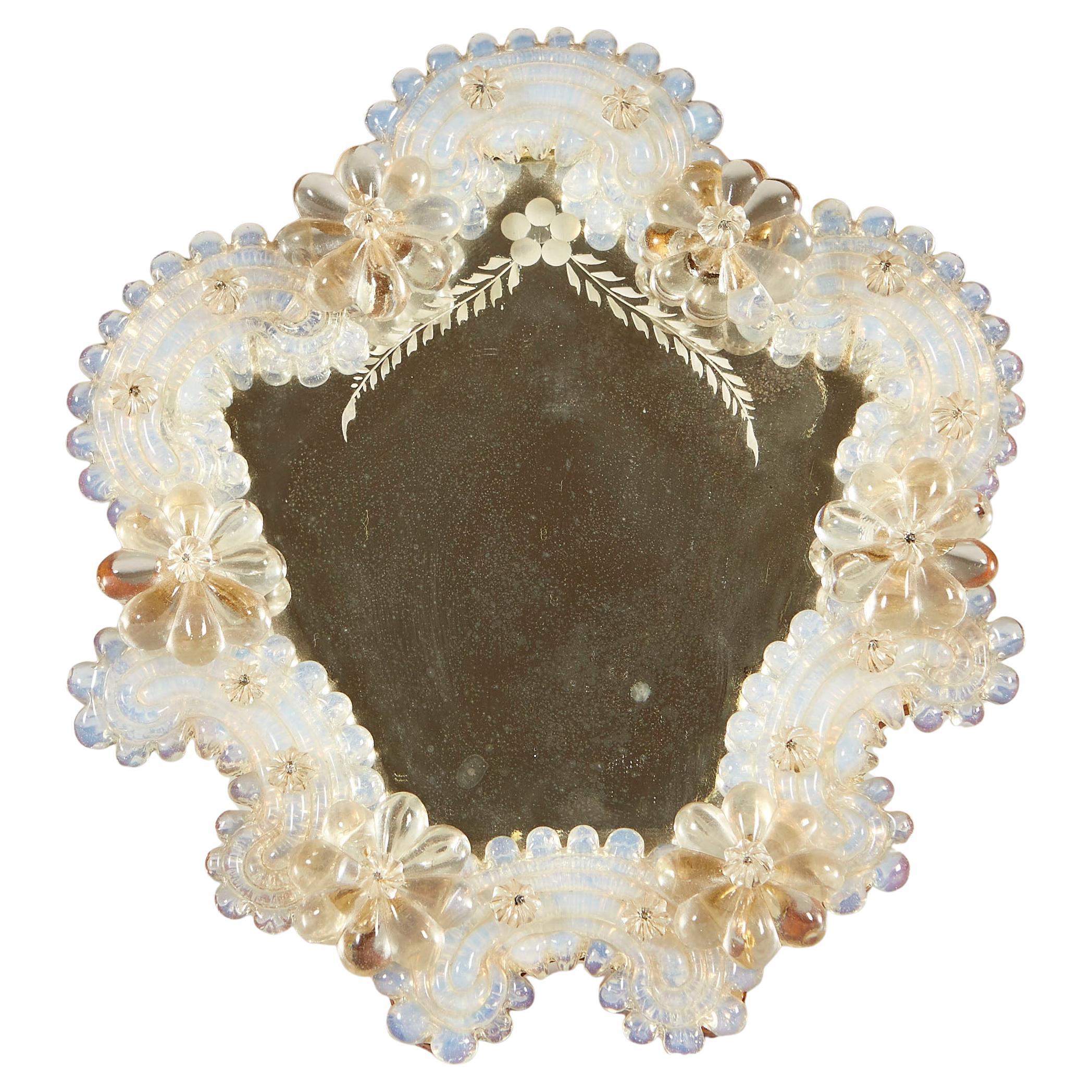 Small 1960s Italian Venetian Murano flower and etched glass table/wall mirror In Good Condition For Sale In London, GB