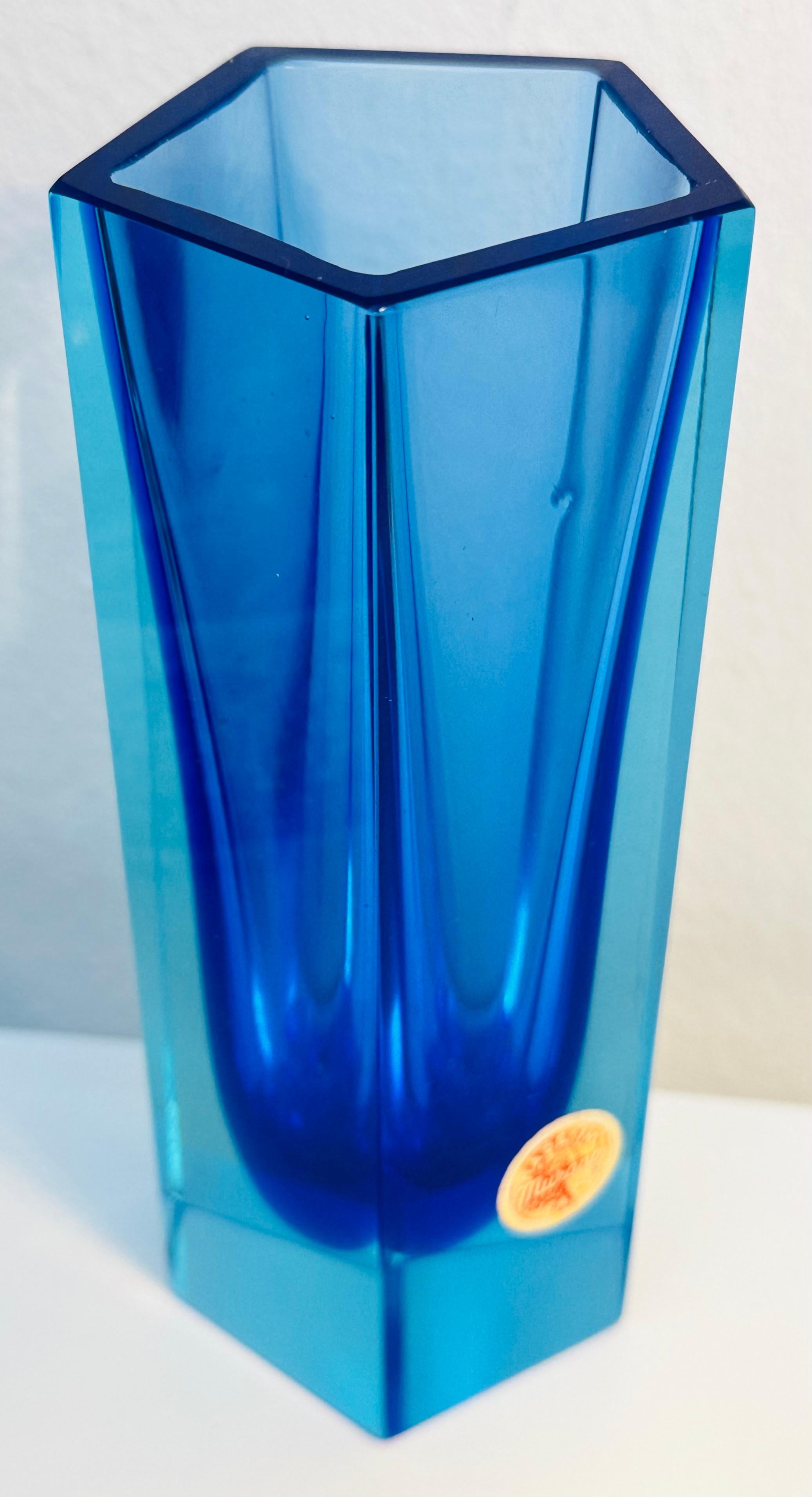 Small 1970s Mid Century Italian Murano Blue & Turquoise Sommerso Glass Vase For Sale 9