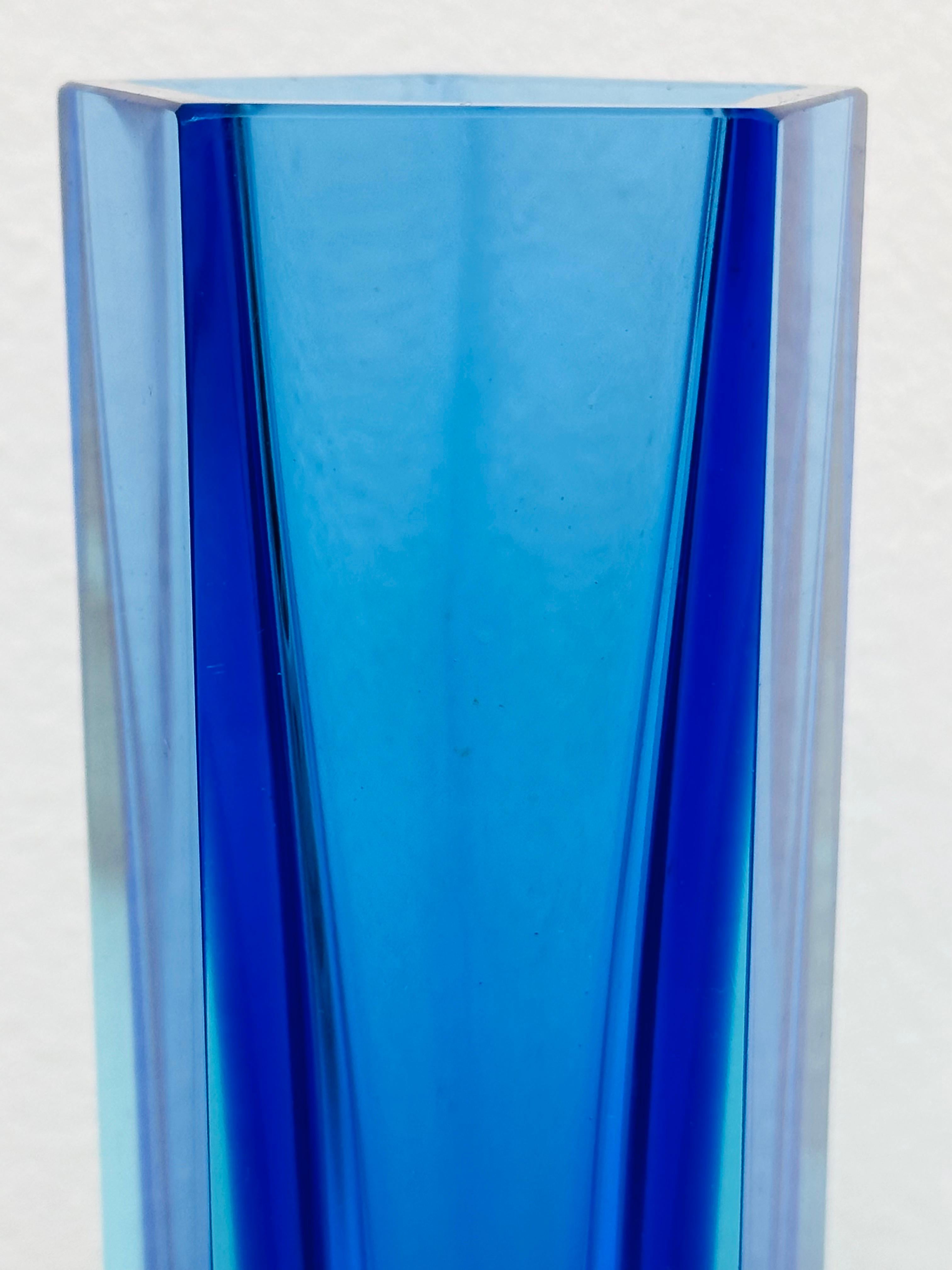 Small 1970s Mid Century Italian Murano Blue & Turquoise Sommerso Glass Vase For Sale 3
