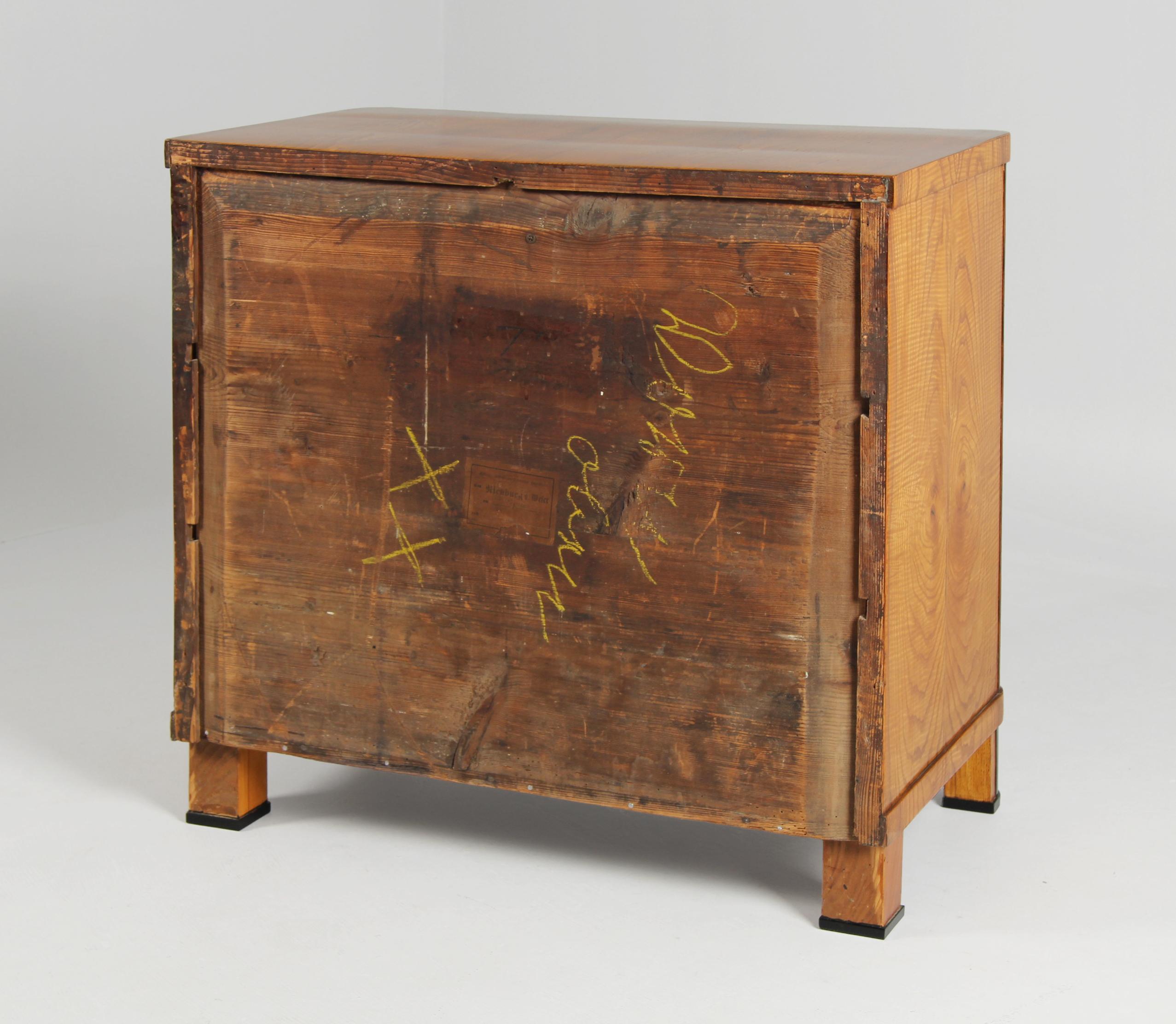 Small 19th Century Biedermeier Chest Of Drawers, Northern Germany, circa 1835 7