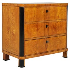 Antique Small 19th Century Biedermeier Chest Of Drawers, Northern Germany, circa 1835