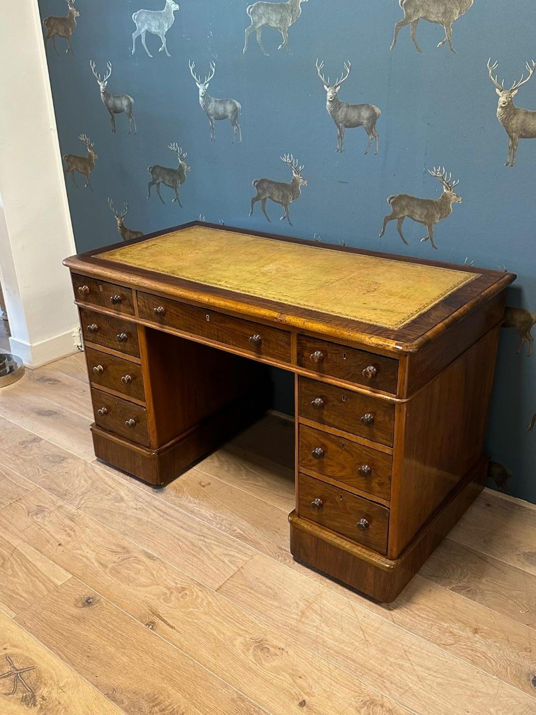 Small 19th Century Burl Walnut Desk For Sale 4
