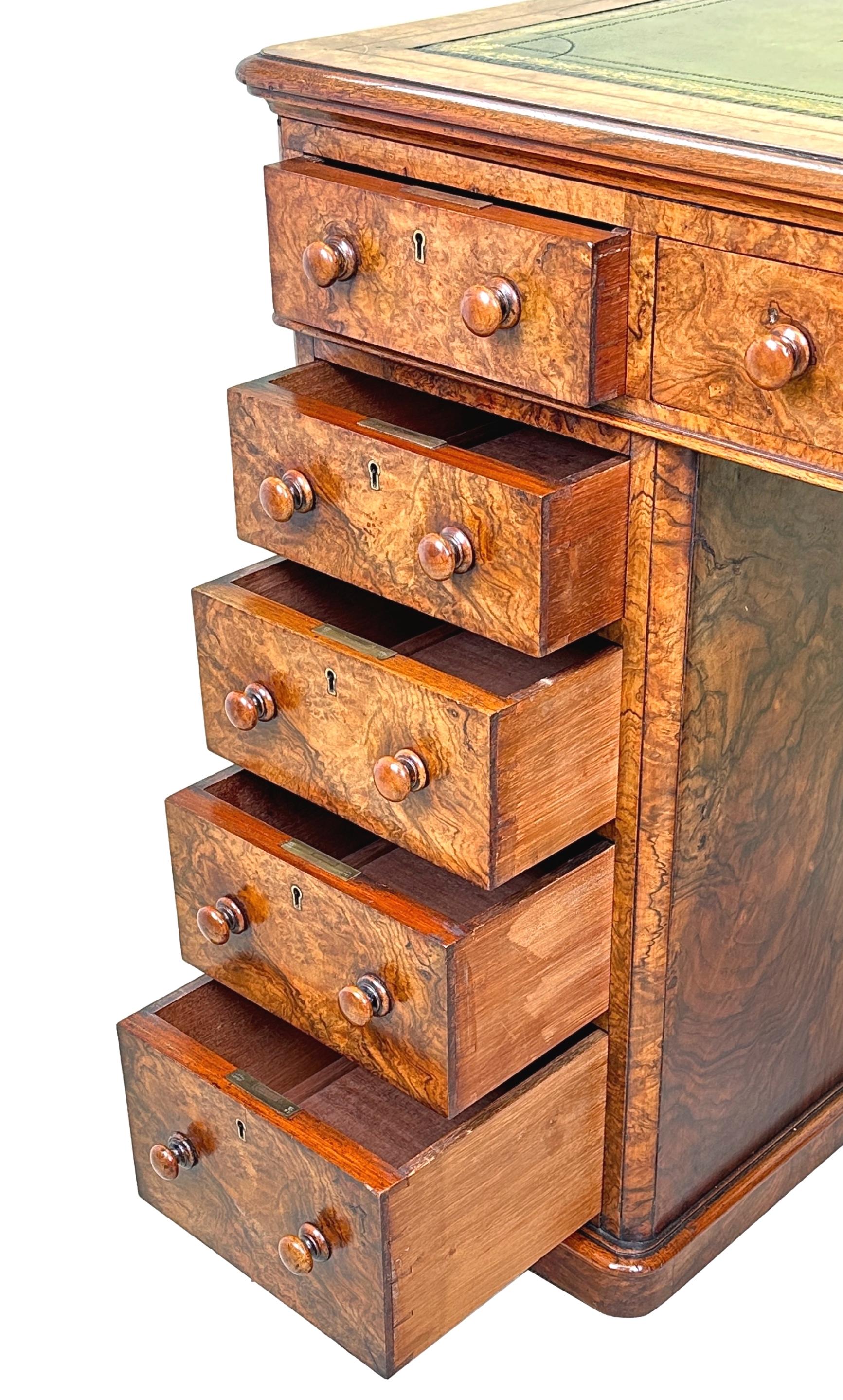 Small 19th Century Burr Walnut Pedestal Desk In Good Condition In Bedfordshire, GB