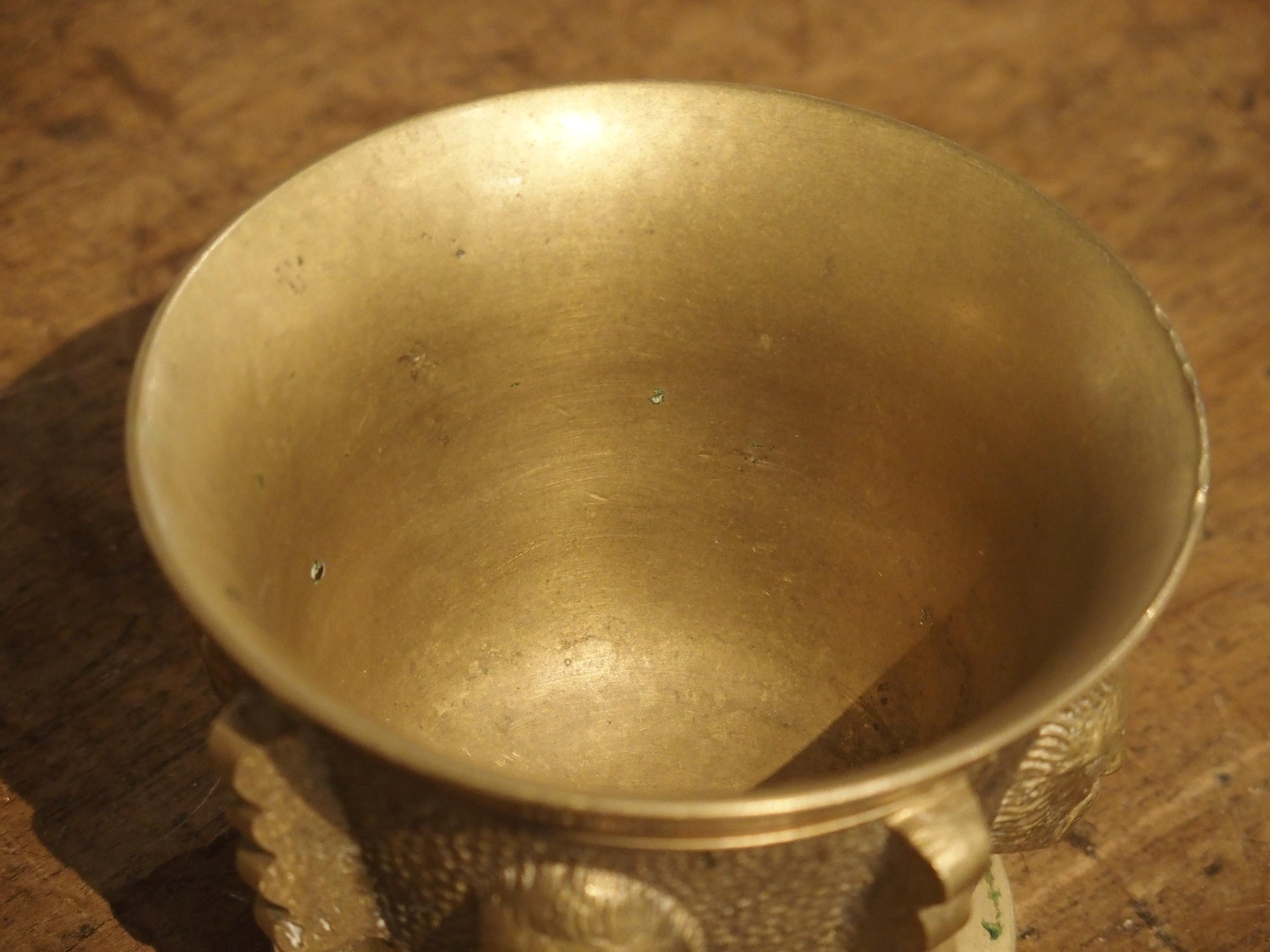 Small 19th Century French Bronze Mortar with Pestle For Sale 1
