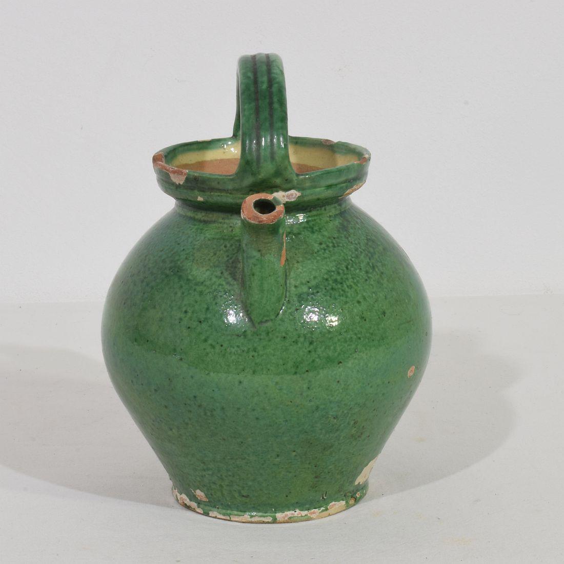 Small 19th Century French Green Glazed Terracotta Jug or Water Cruche In Fair Condition For Sale In Buisson, FR