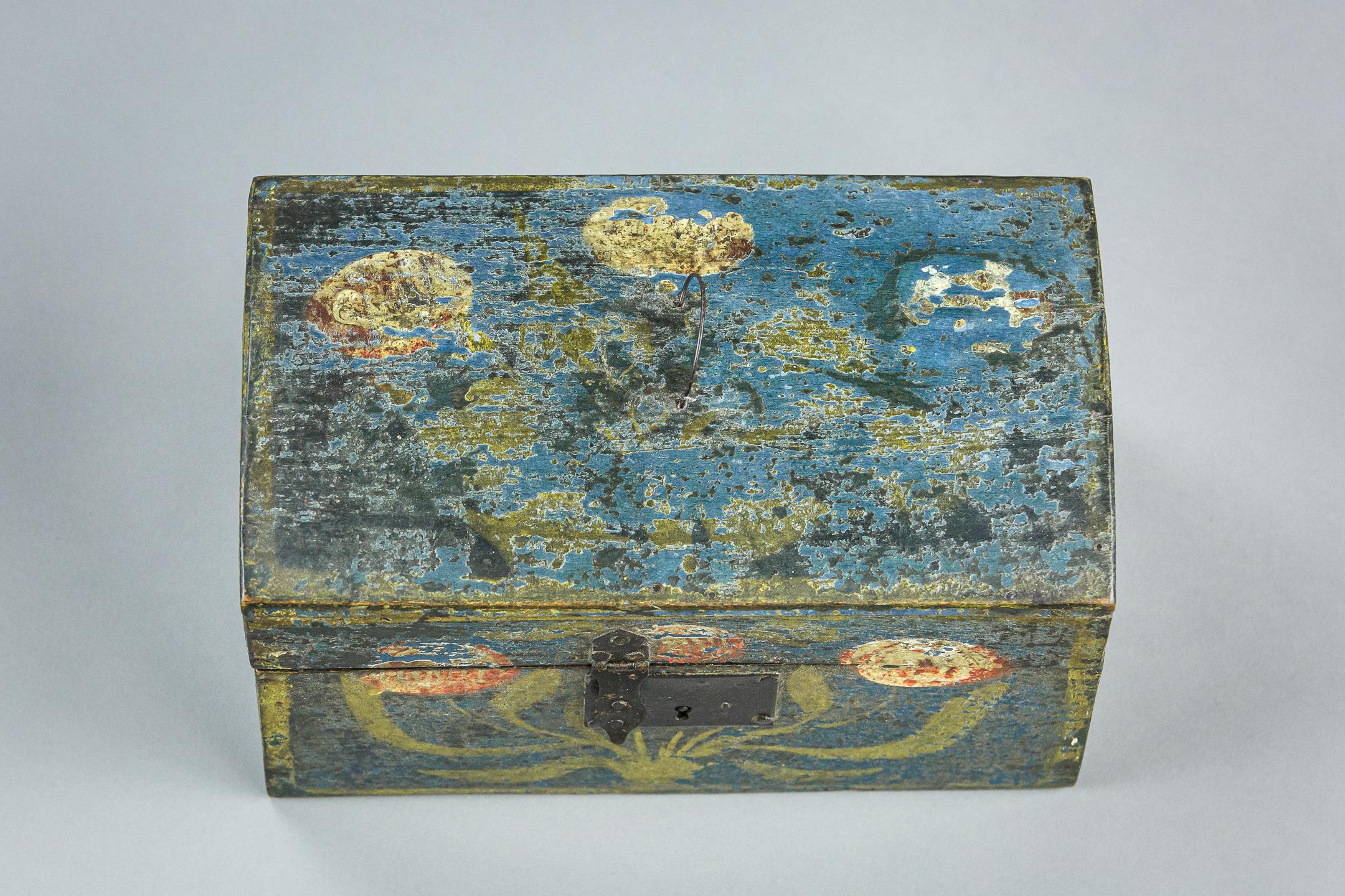 Small 19th Century French Normandy Marriage Chest 2