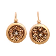 Boucles d'oreilles en or 18k avec petite perle française:: 19ème siècle