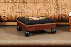 Small 19th Century French Tapestry Footstool with Bouquet of Pink Roses Décor