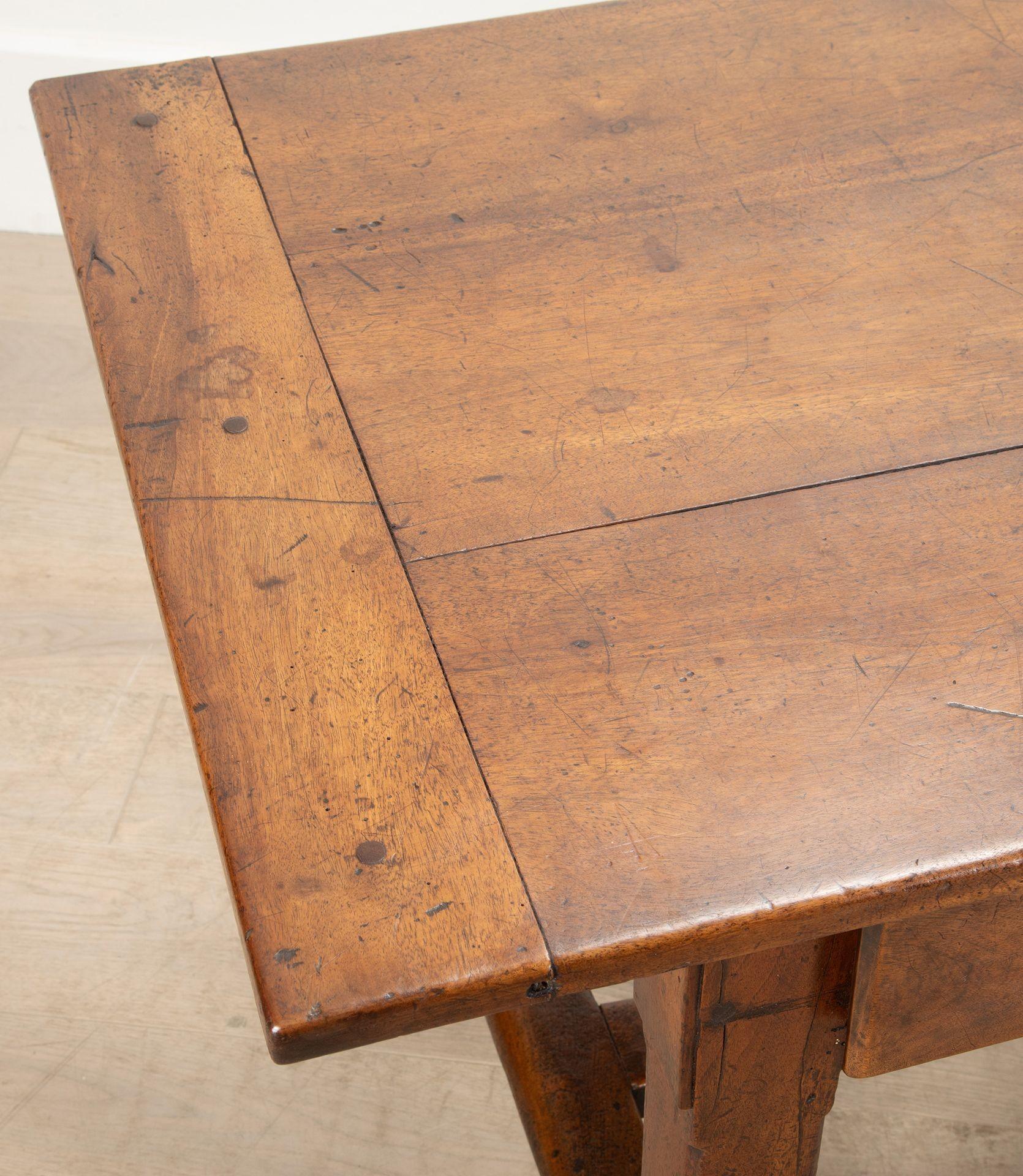 Small 19th Century French Walnut Drapers Table For Sale 8