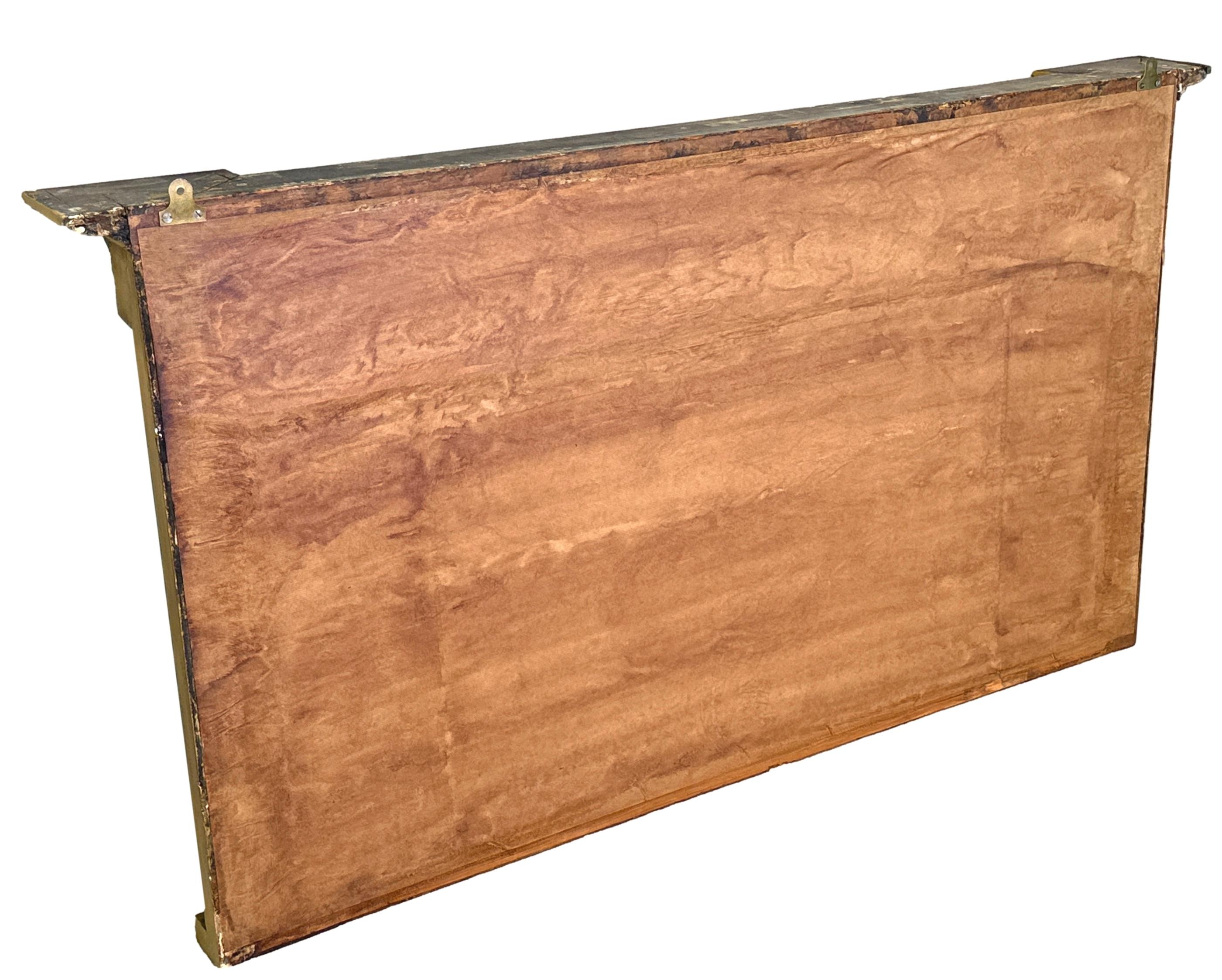 Petit miroir à trumeau doré du 19e siècle en vente 3