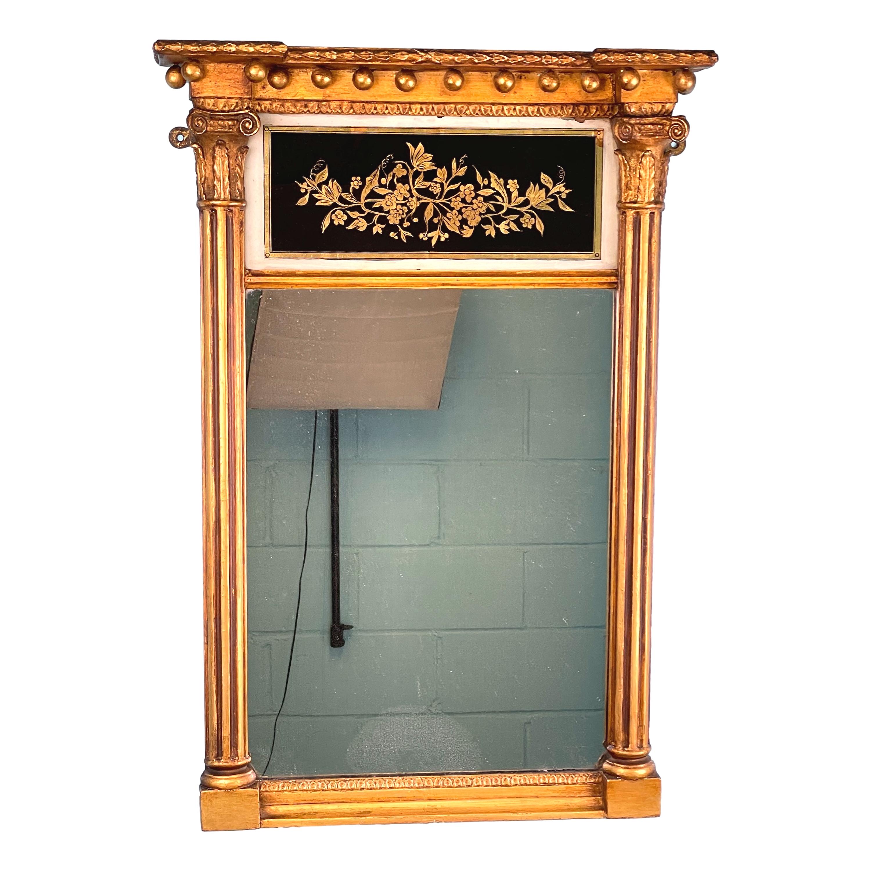 XIXe siècle Petit miroir d'embarcadère doré du 19e siècle en vente