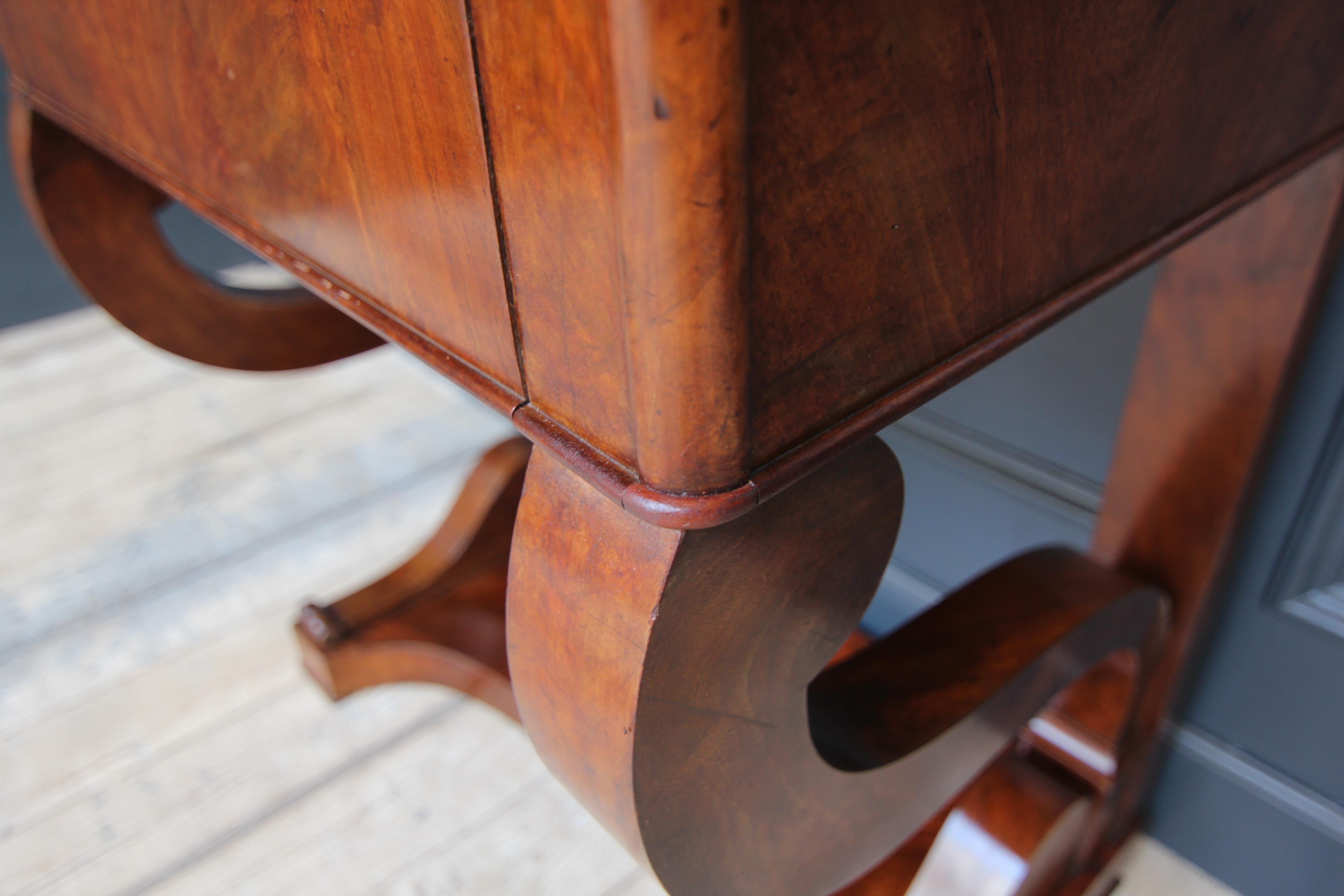 Small 19th Century Mahogany Wall Table or Console Table For Sale 4