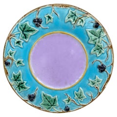 Piccolo piatto a foglie in maiolica del XIX secolo George Jones