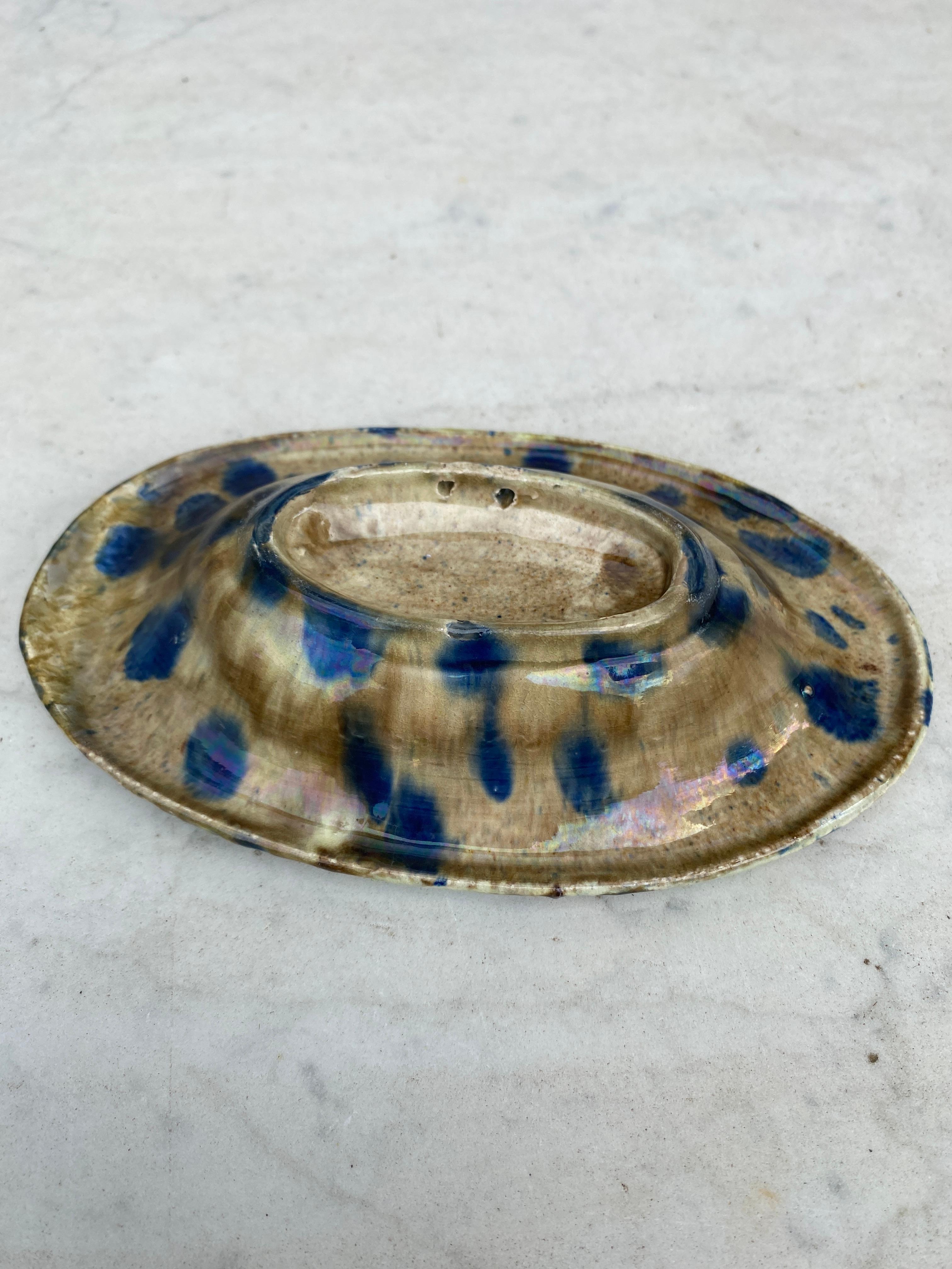 Small 19th Century Majolica Palissy Fish Wall Platter For Sale 1