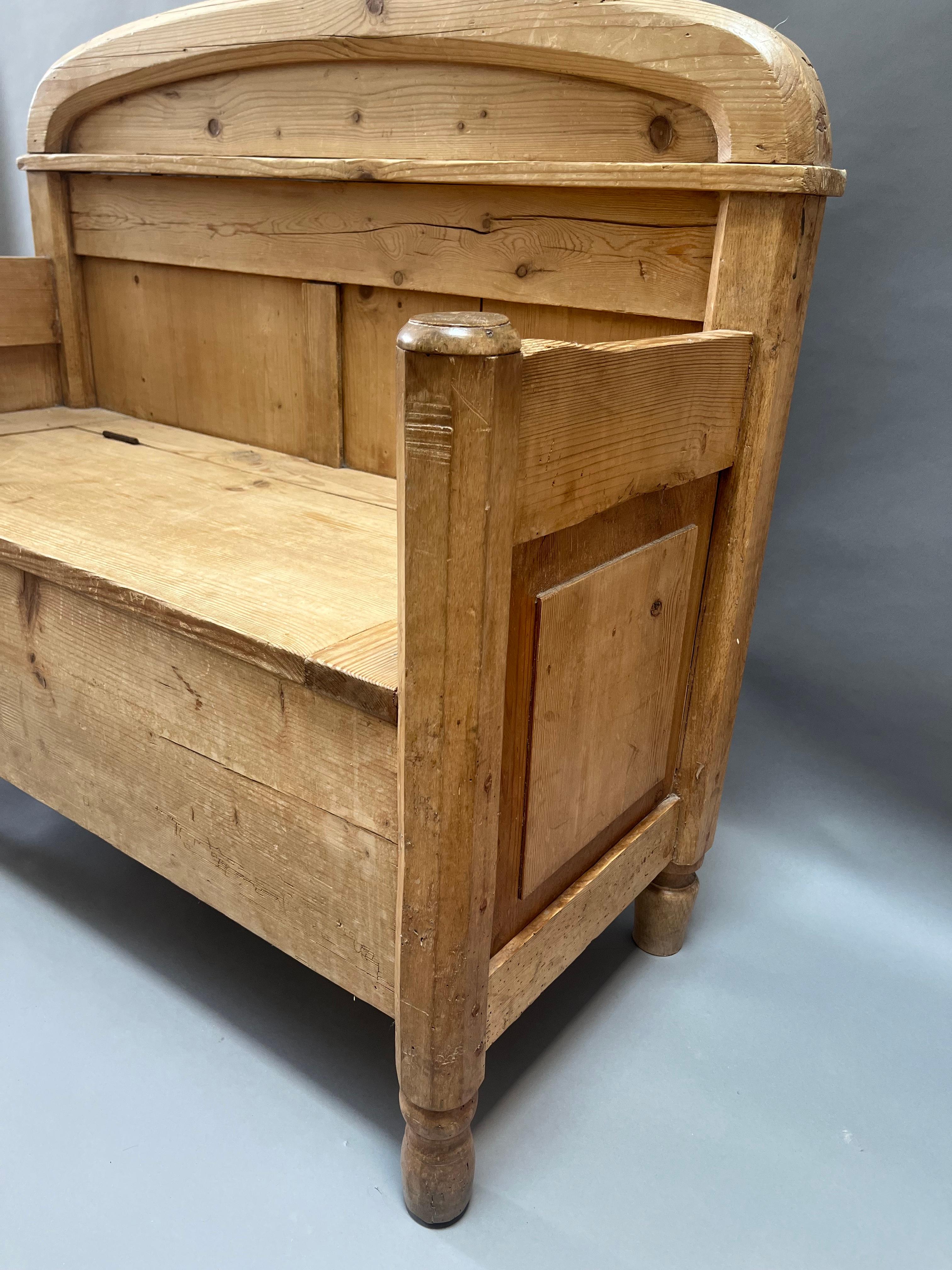 Hand-Carved Small 19th Century Scandinavian Pine Settle
